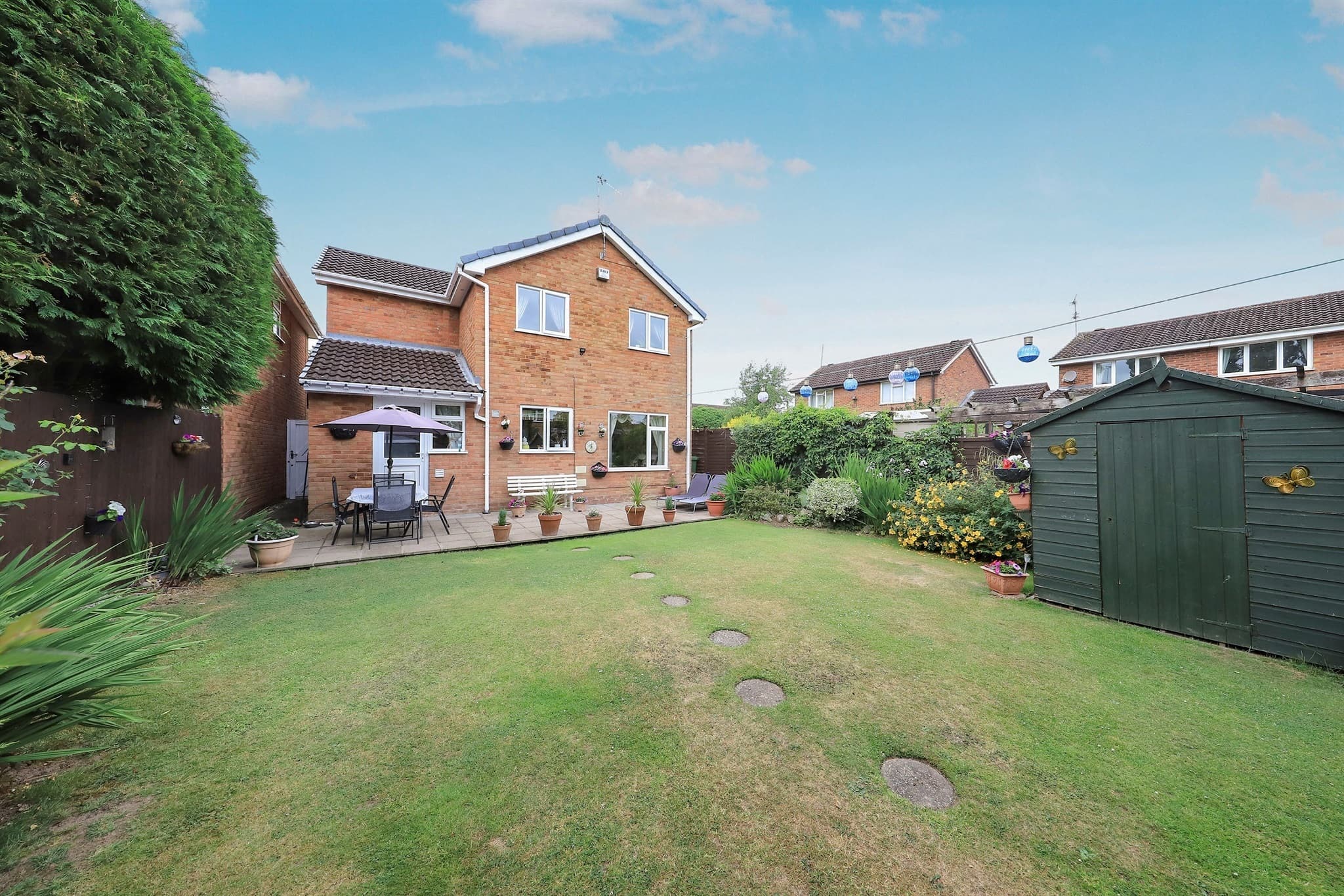 Property at Kerridge Close, Pendeford, Wolverhampton