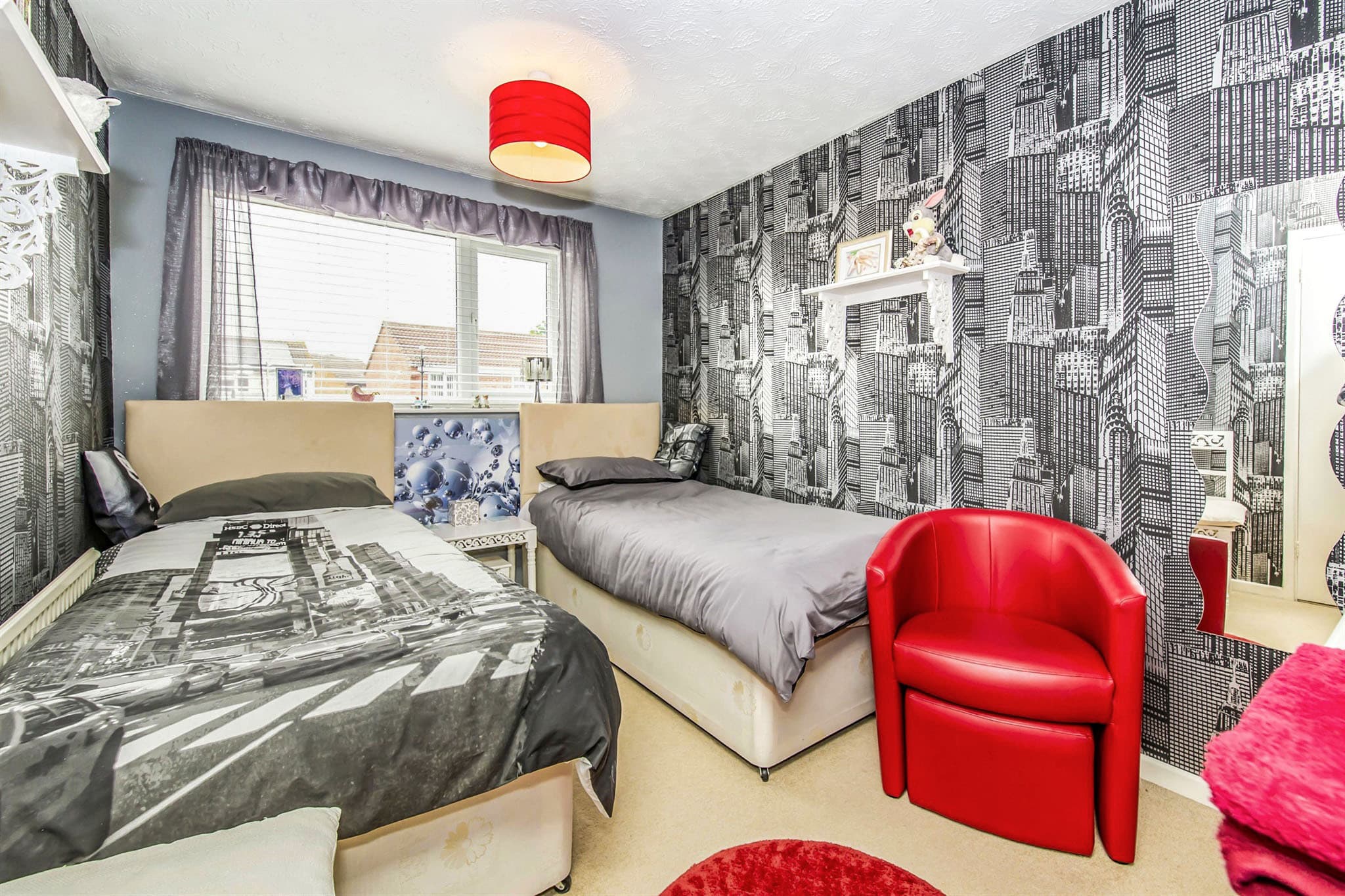 Property at Grosvenor Close, Glen Parva, Leicester