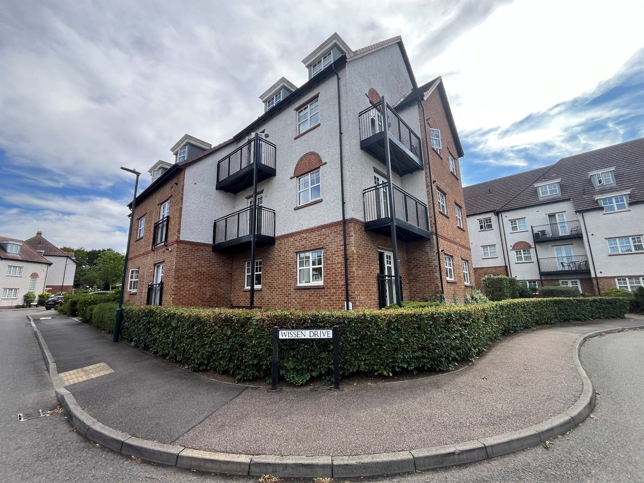 Property at Wissen Drive, Letchworth Garden City