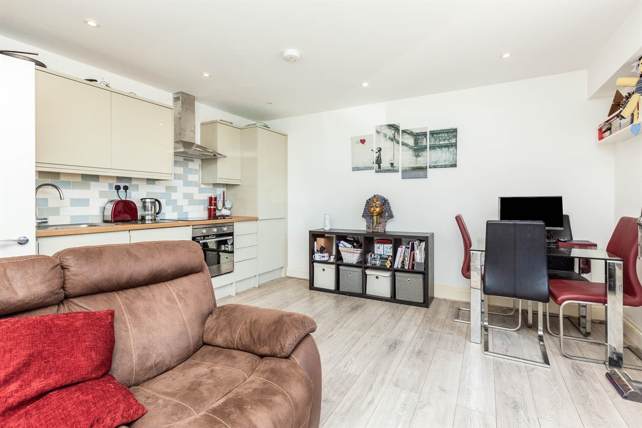 Property at Buckingham Street, Aylesbury