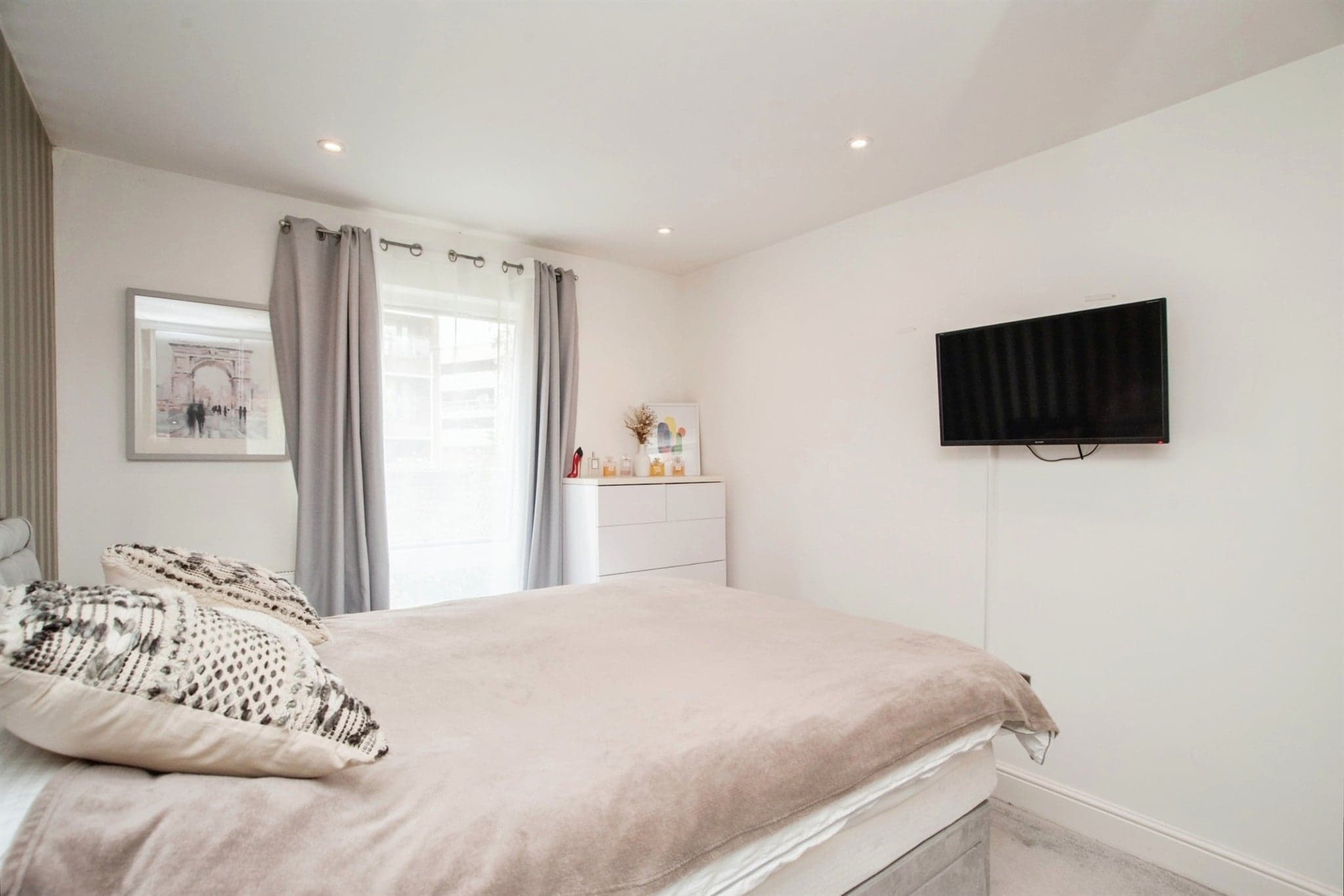 Property at Rosslyn Road, Watford