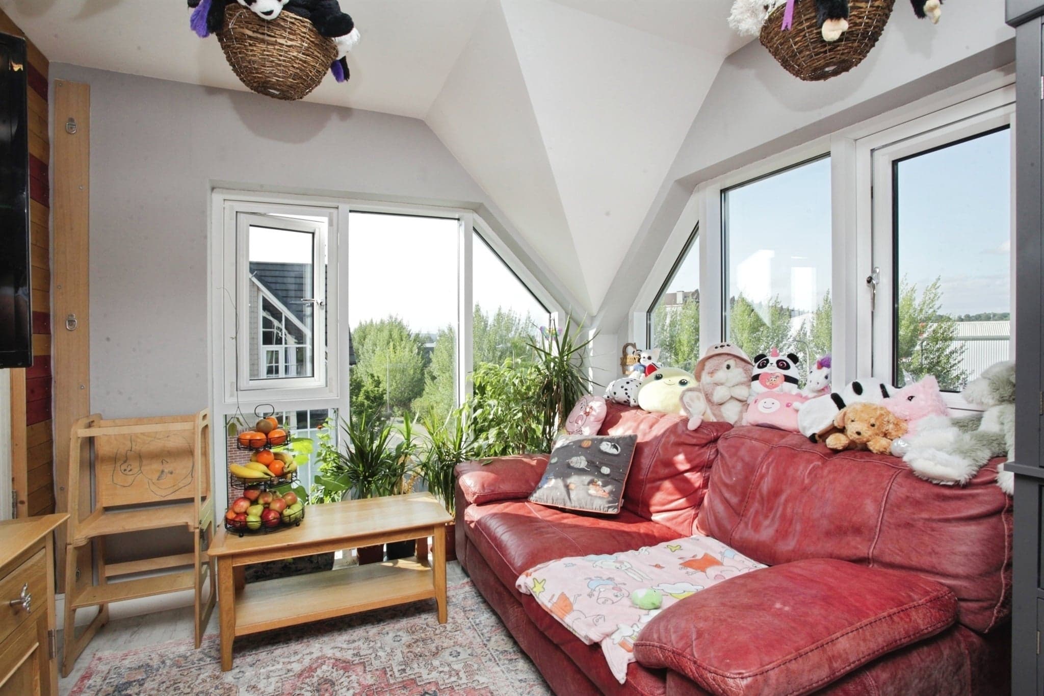 Property at Anton Close, Rugby