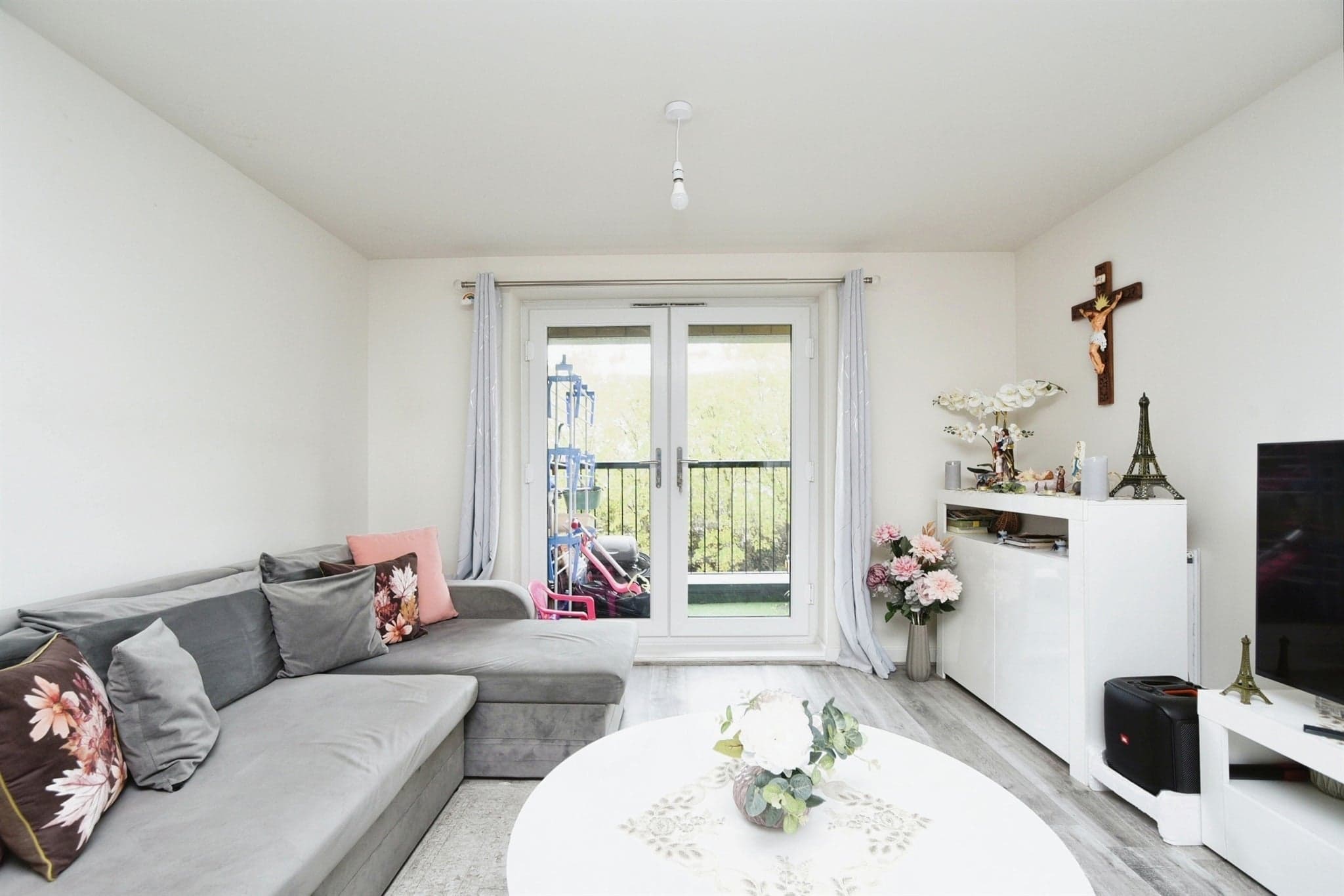 Property at Smiths Lane, SWINDON