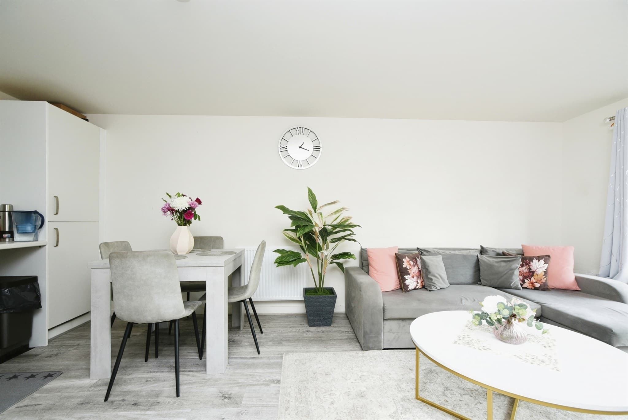 Property at Smiths Lane, SWINDON