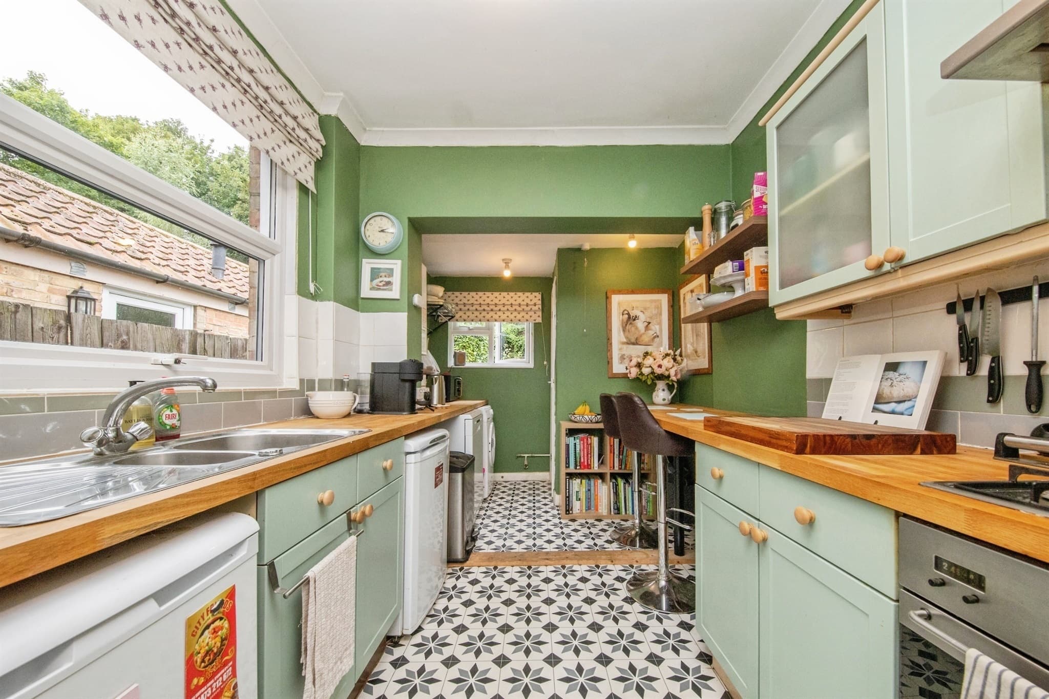 Property at Tuddenham Avenue, Ipswich