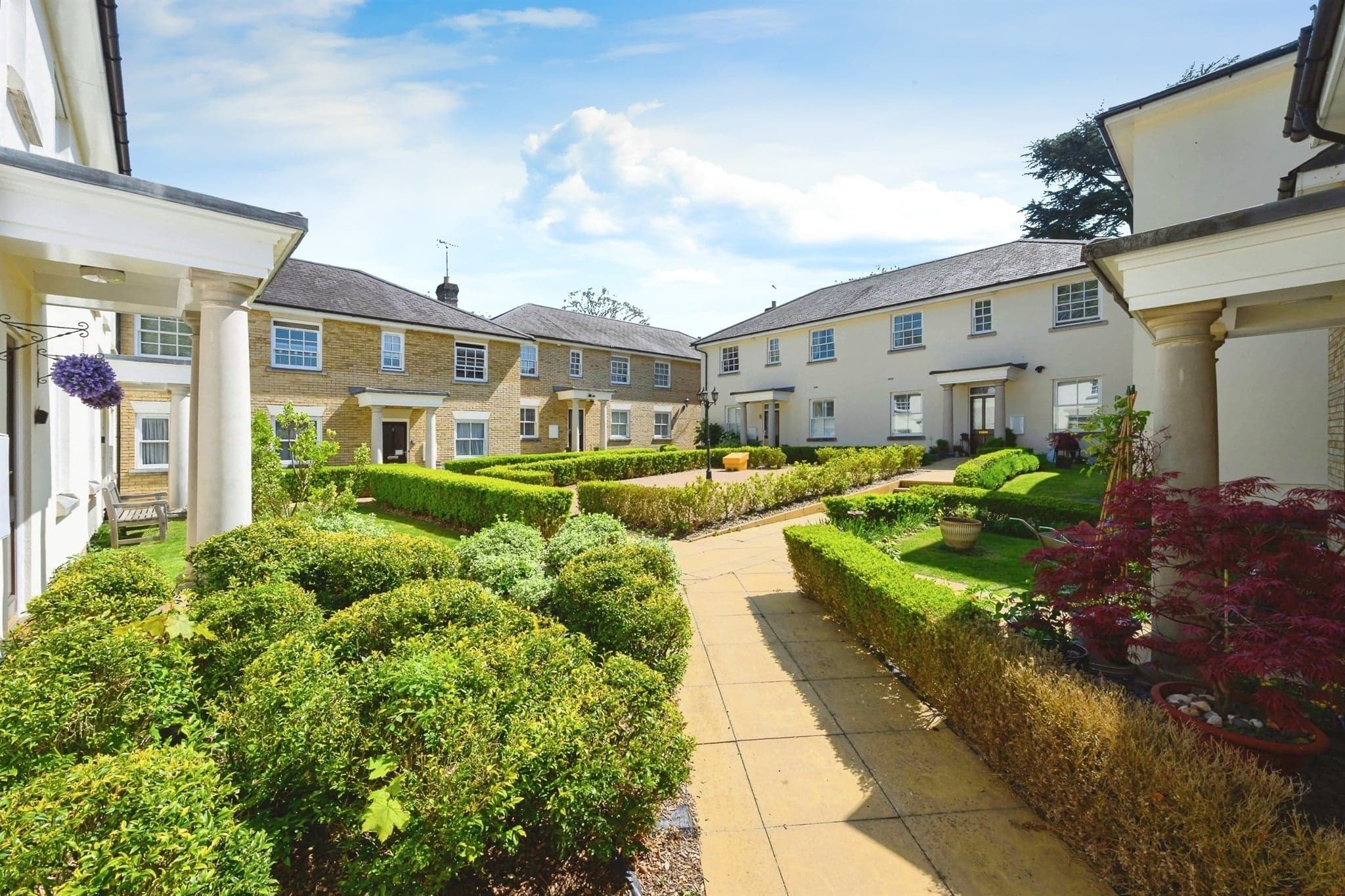 Property at Queensway, Hemel Hempstead