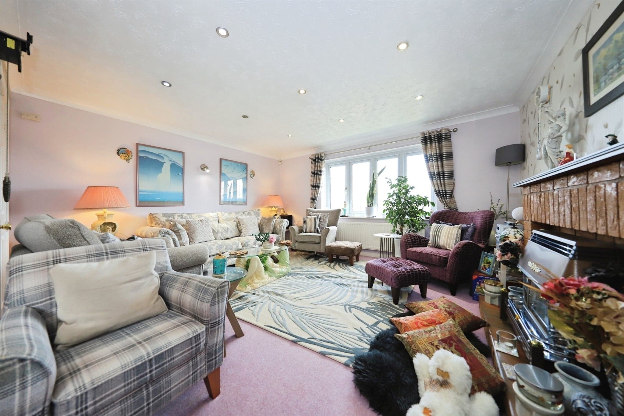 Property at Ewloe Close, Kidderminster