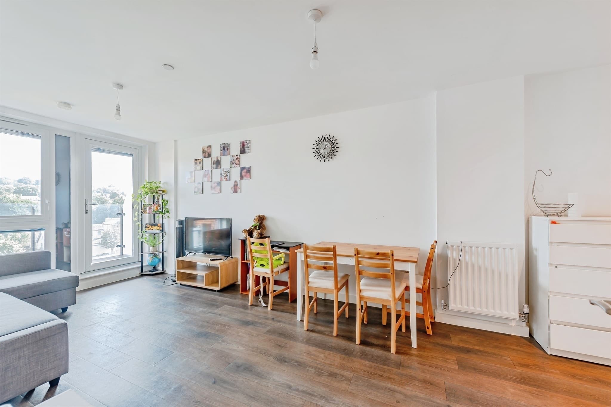 Property at Marketfield Way, Redhill