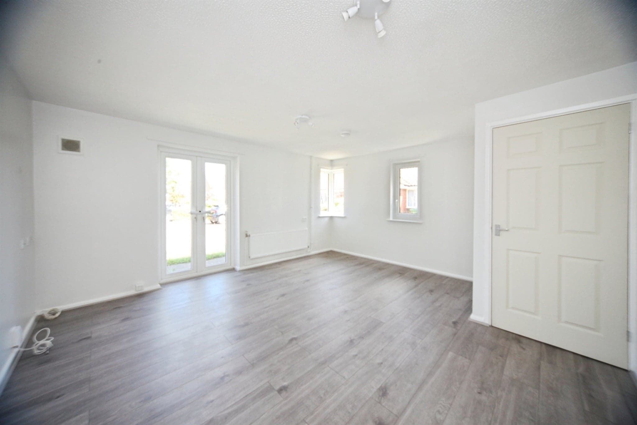 Property at New Woodfield Green, Dunstable