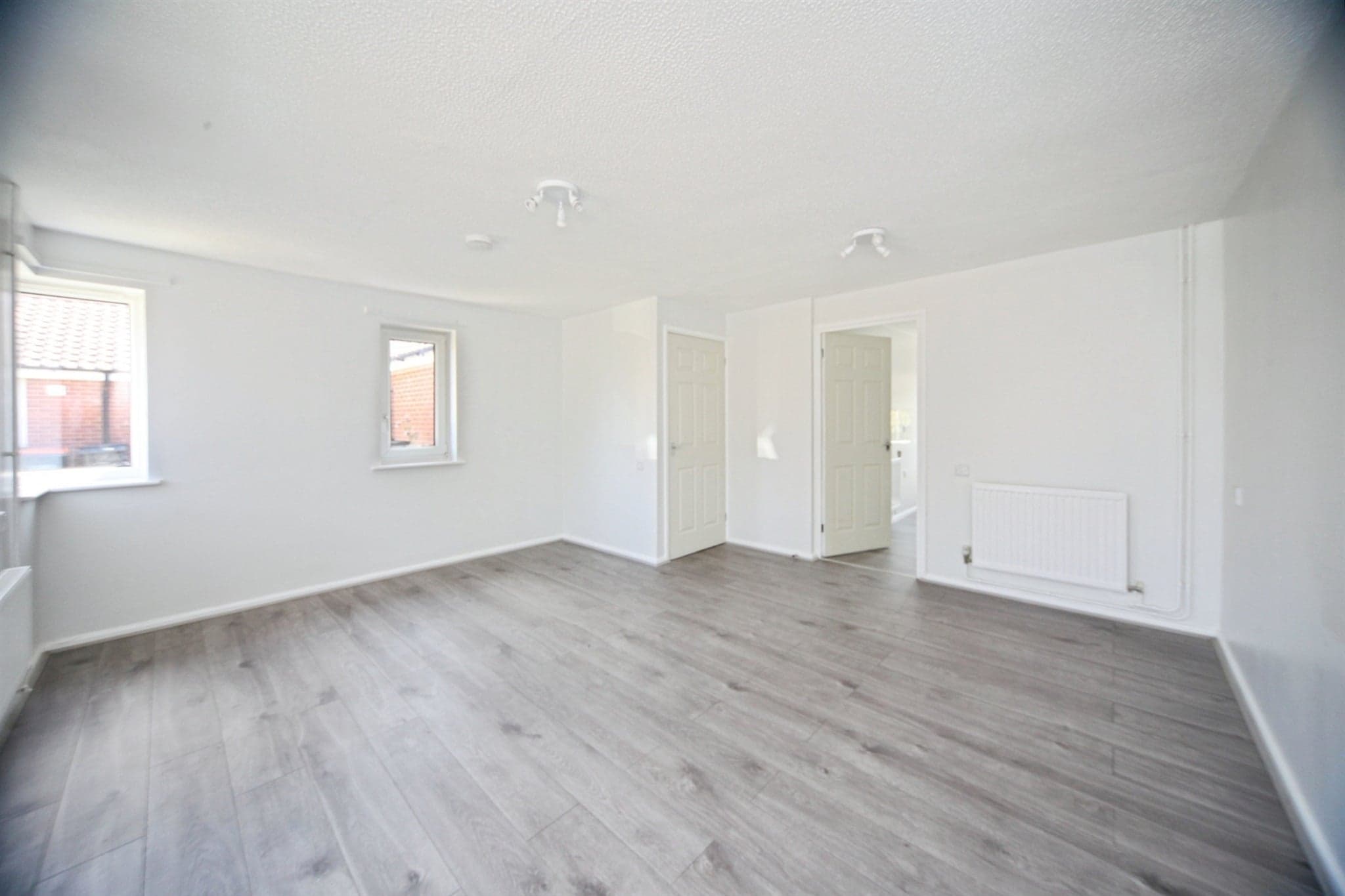 Property at New Woodfield Green, Dunstable