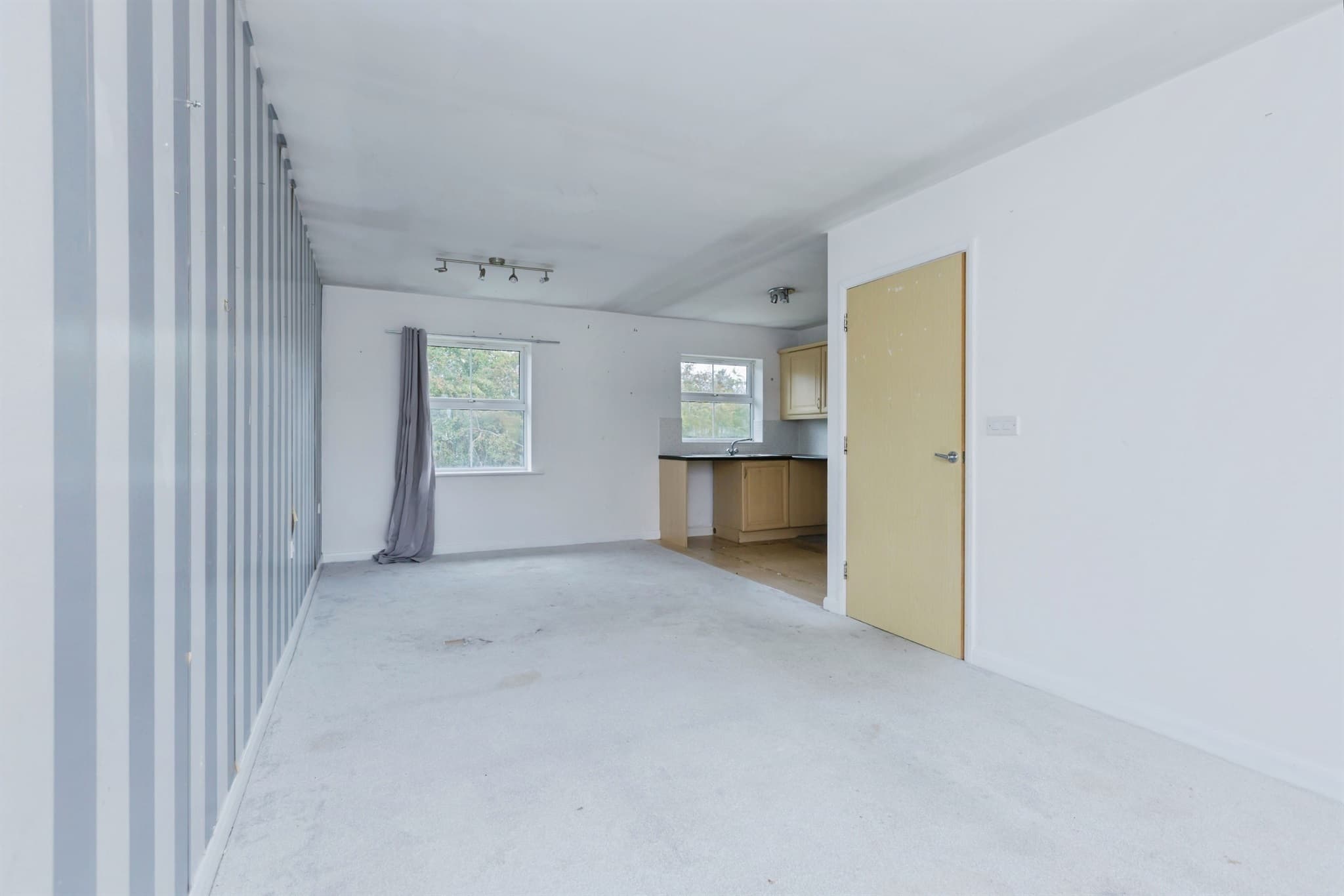 Property at Loughland Close, Blaby, Leicester