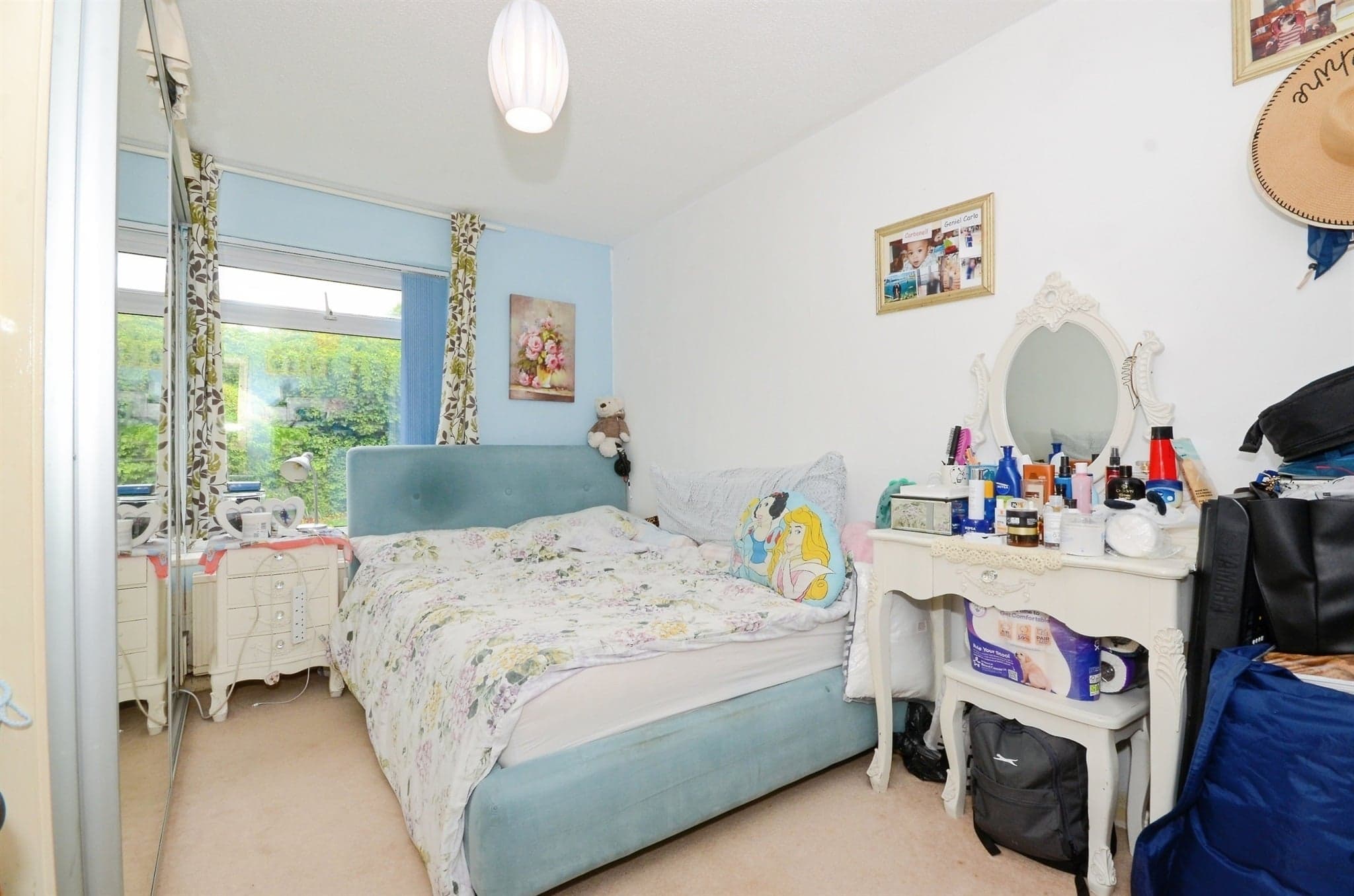 Property at Hillfield Close, HARROW