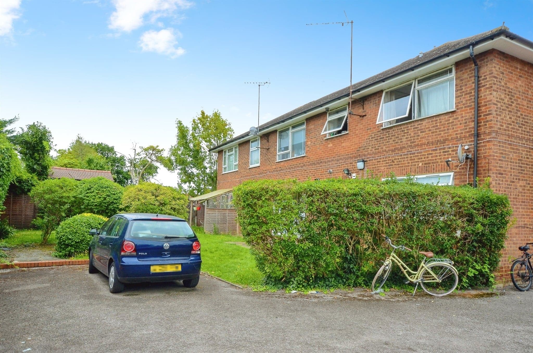 Property at Hillfield Close, HARROW