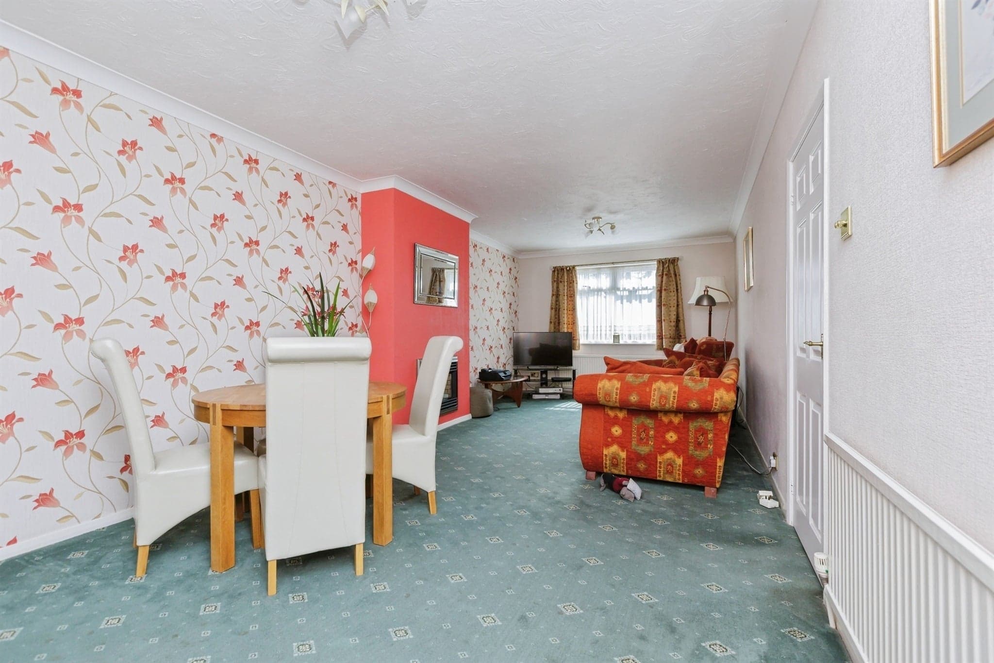 Property at Elizabeth Drive, Oadby, Leicester