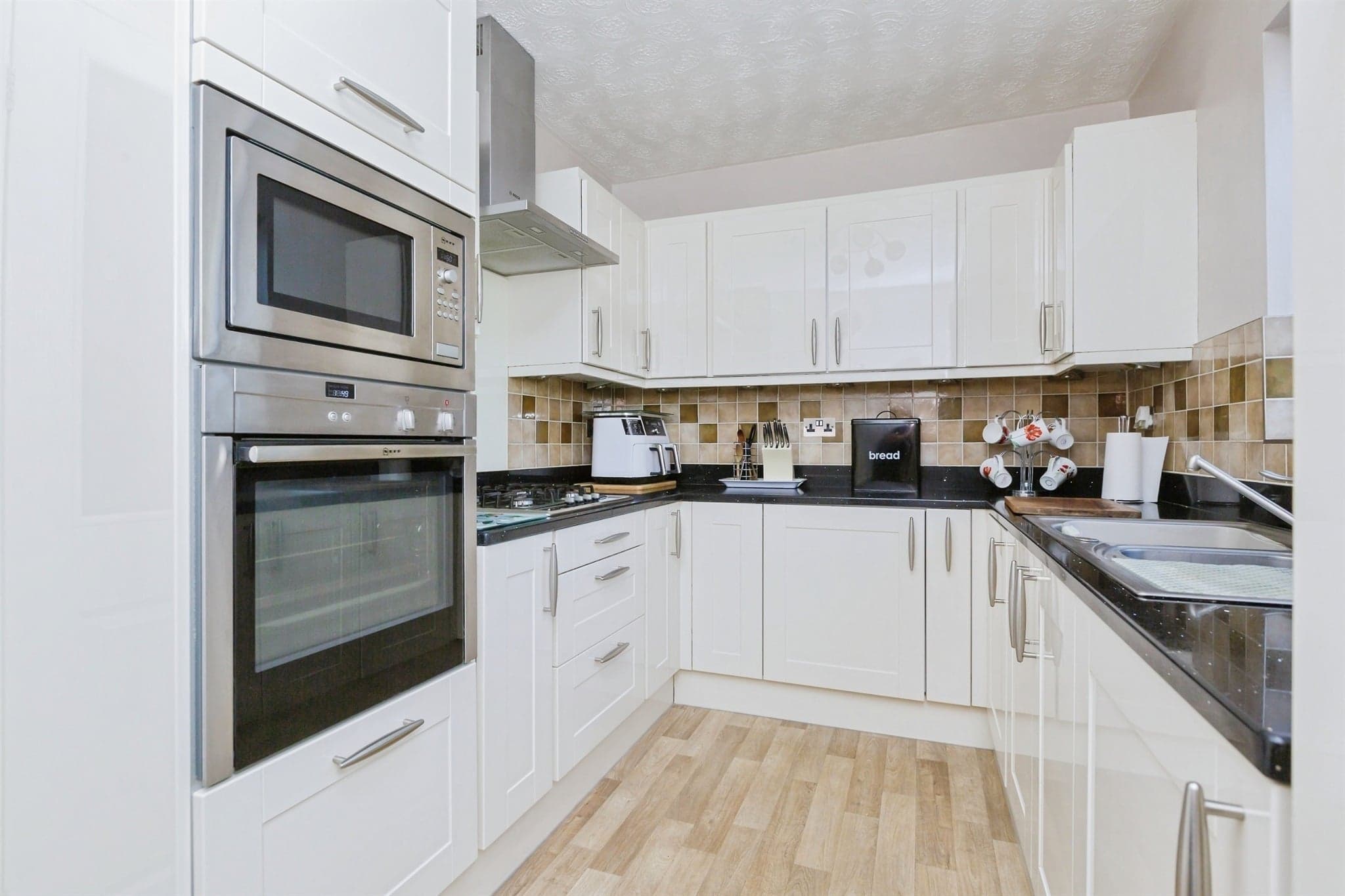 Property at Elizabeth Drive, Oadby, Leicester