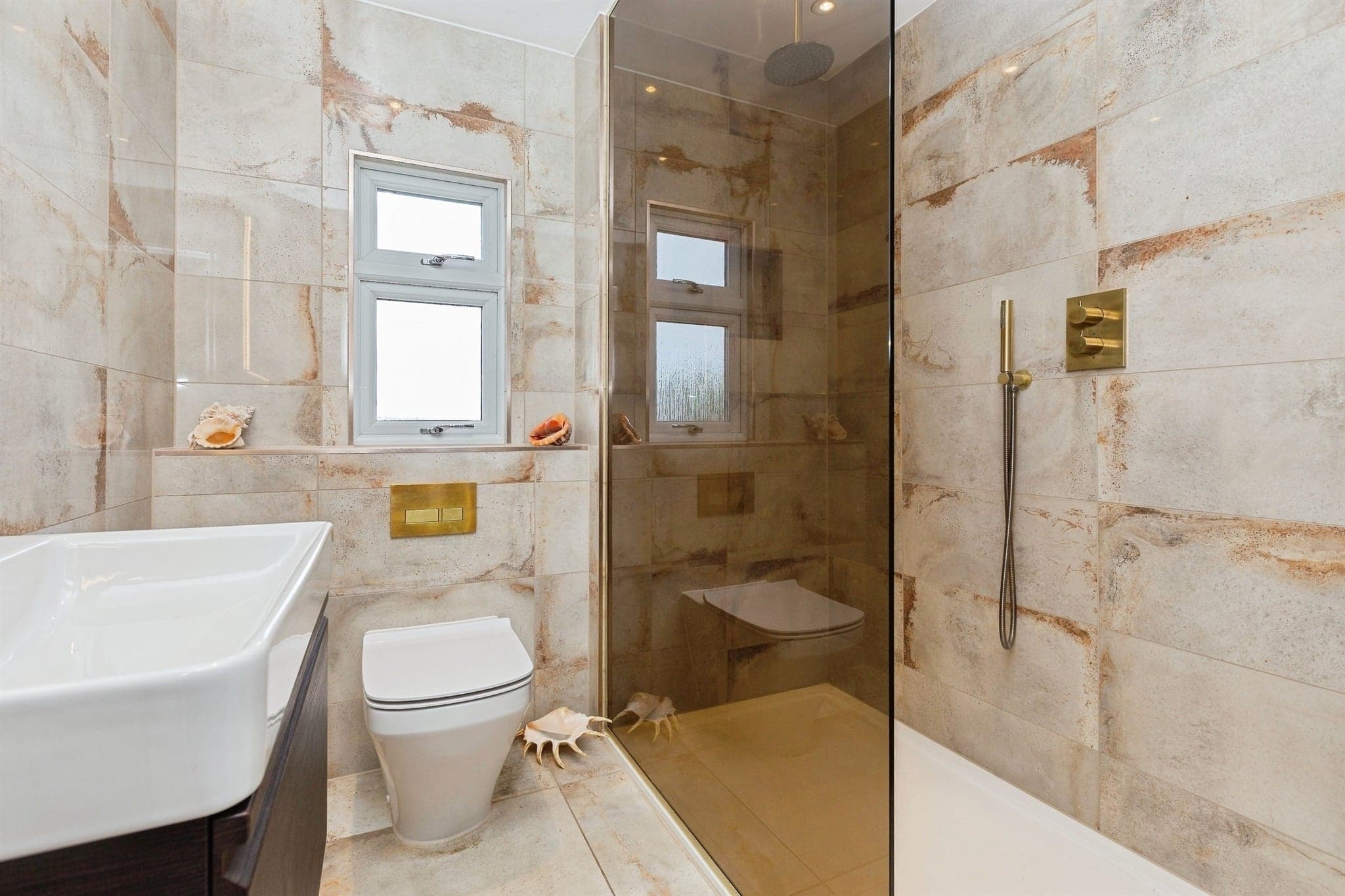 Property at Cheddington Lane, Tring