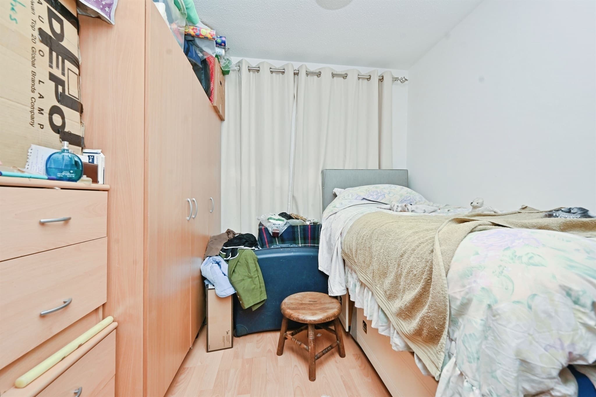 Property at Hunters Lane, Leavesden, Watford