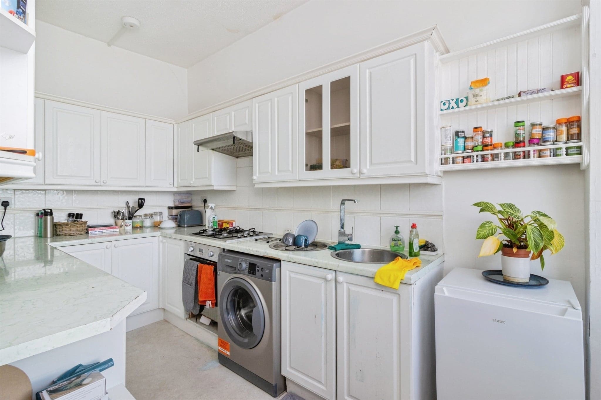 Property at Beacon Terrace, Torquay