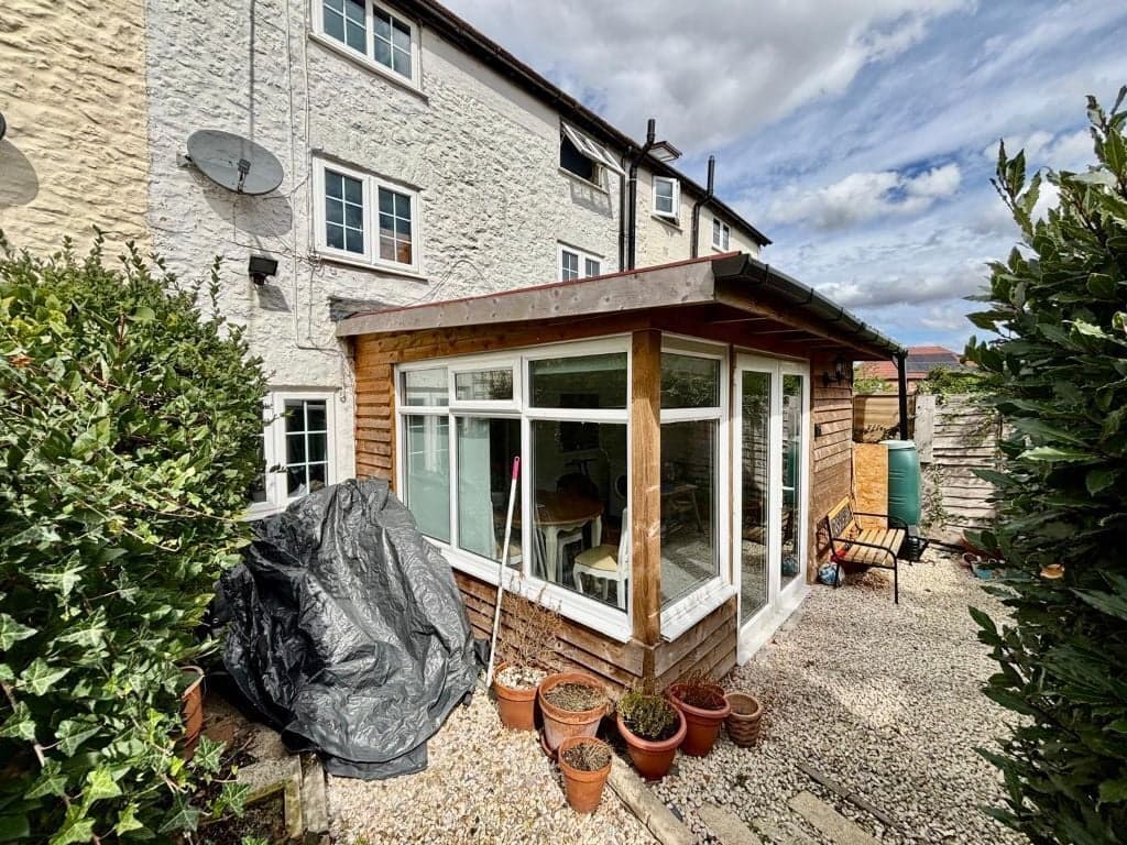 Property at Bankside Cottages, Bourton, Gillingham