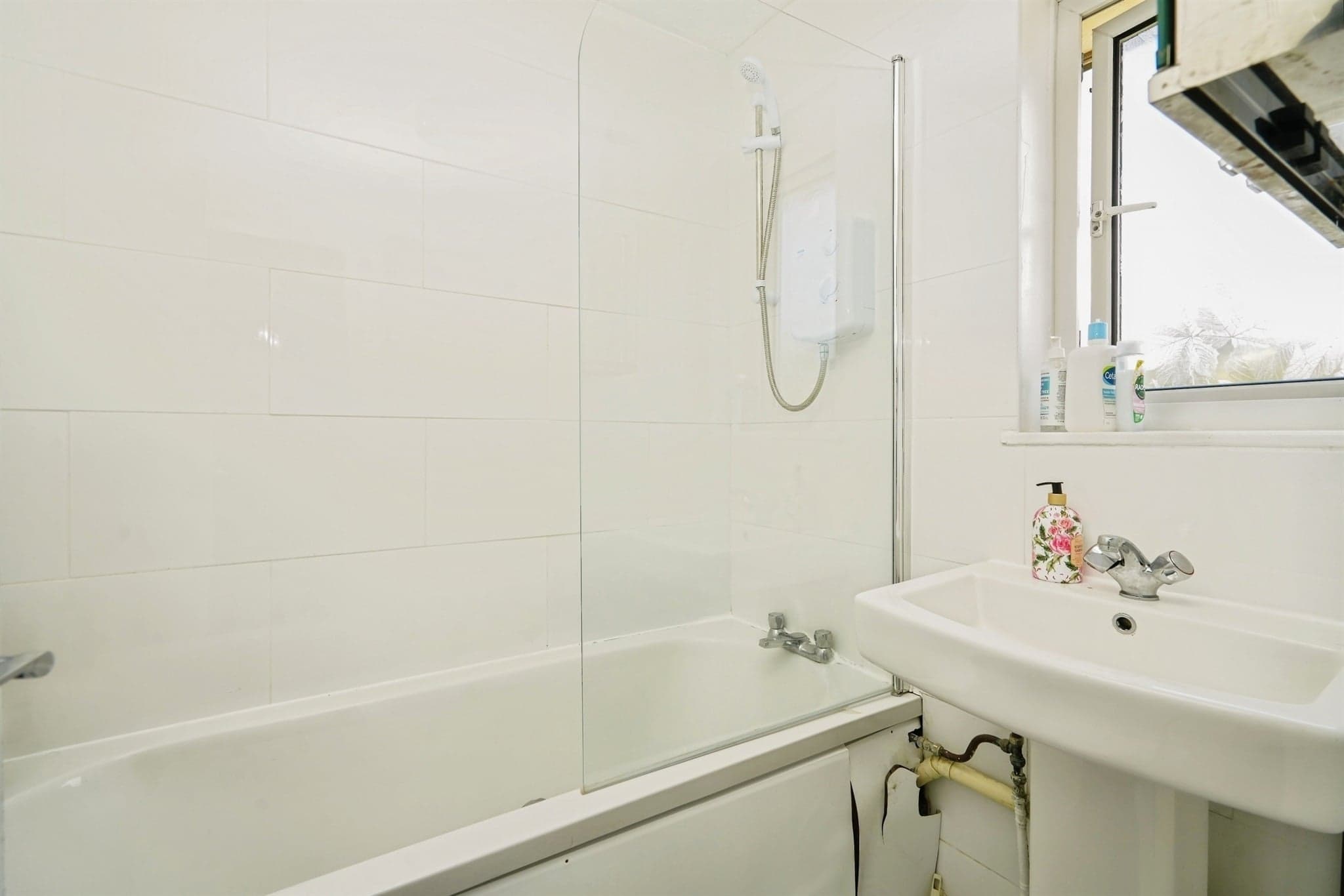 Property at Warren Crescent, Headington, Oxford