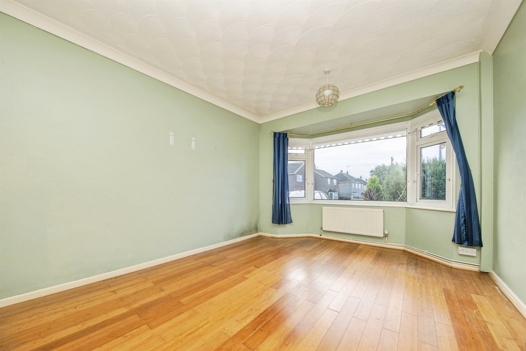 Property at Kreswell Grove, Harwich