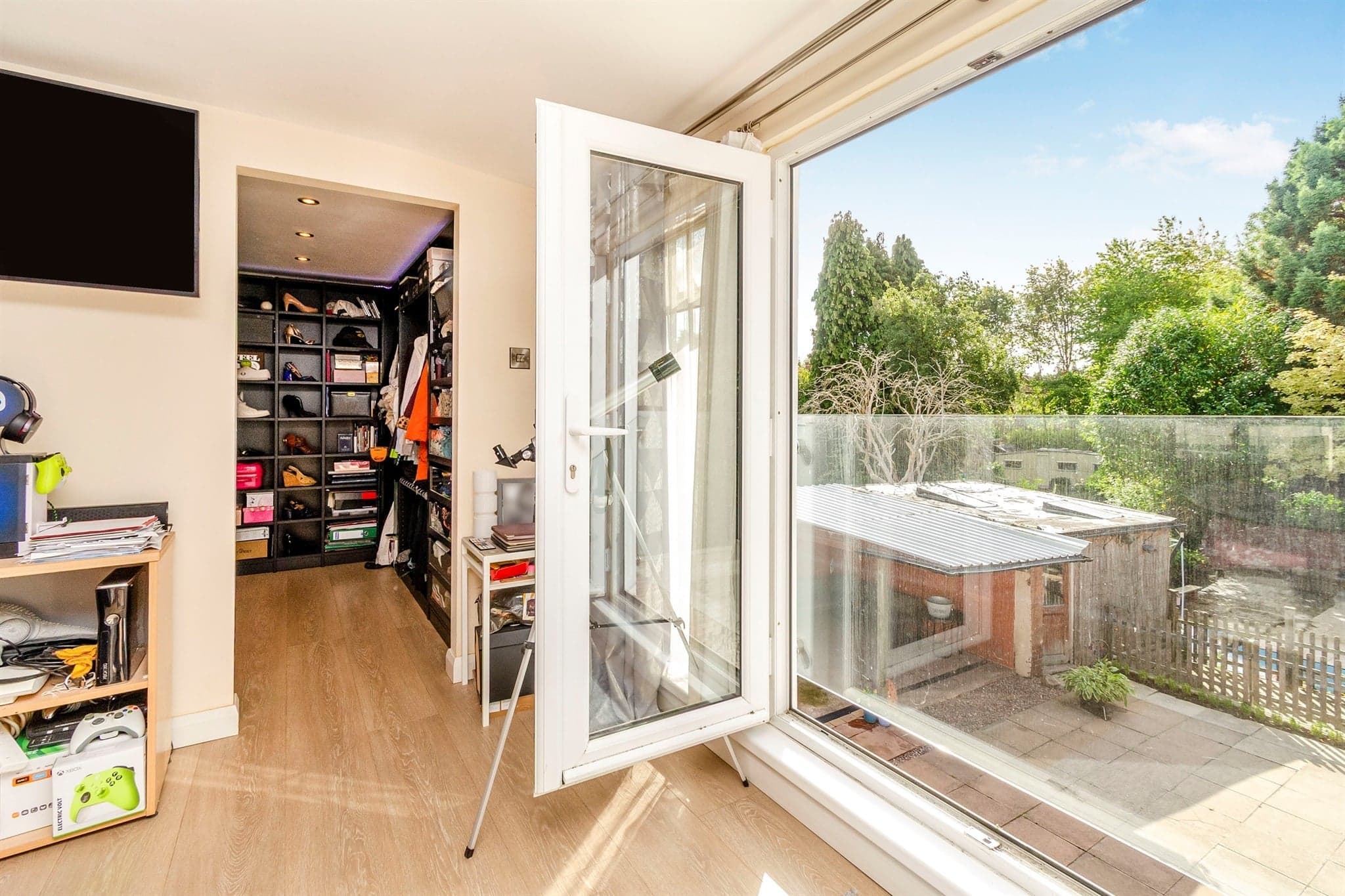 Property at The Grove, Lanesfield, Wolverhampton