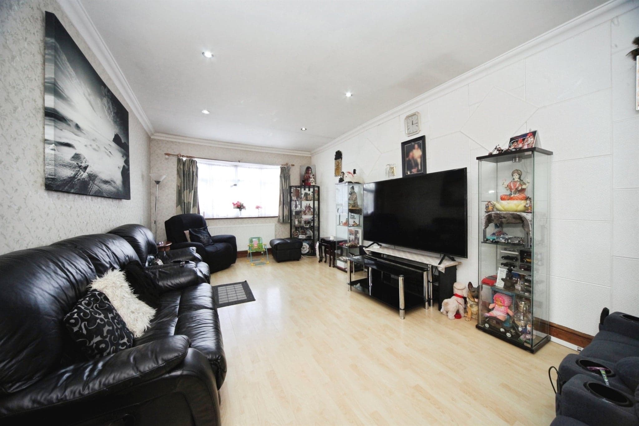 Property at Toddington Road, Luton