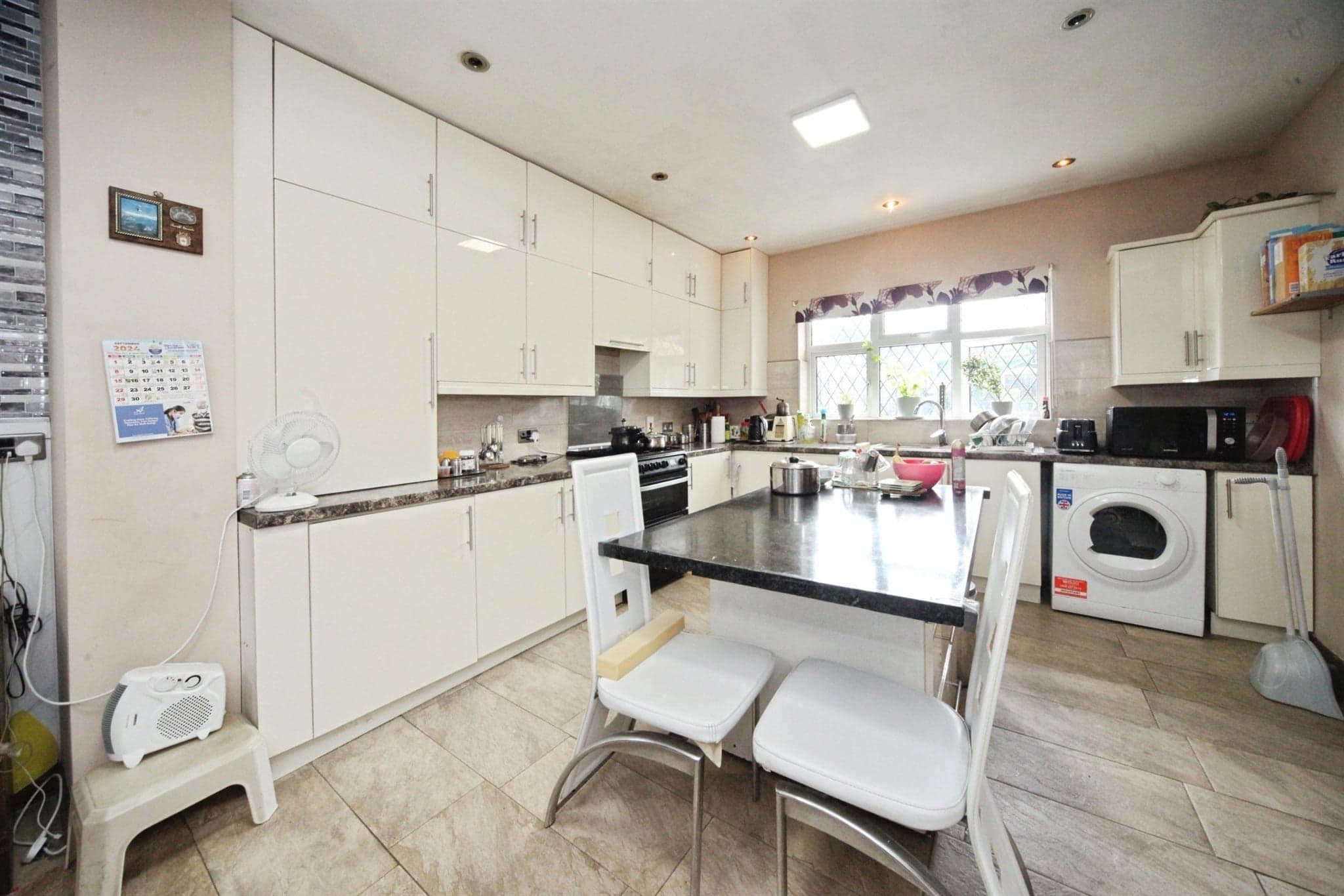 Property at Toddington Road, Luton