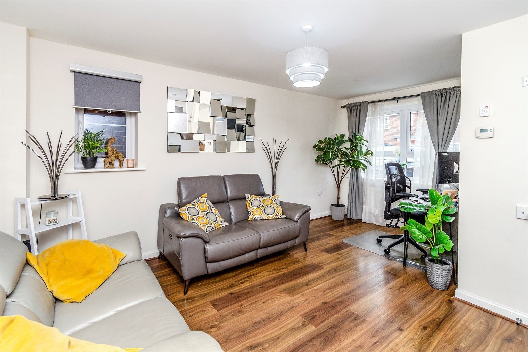 Property at Snetterton Gardens, Oxley, Wolverhampton