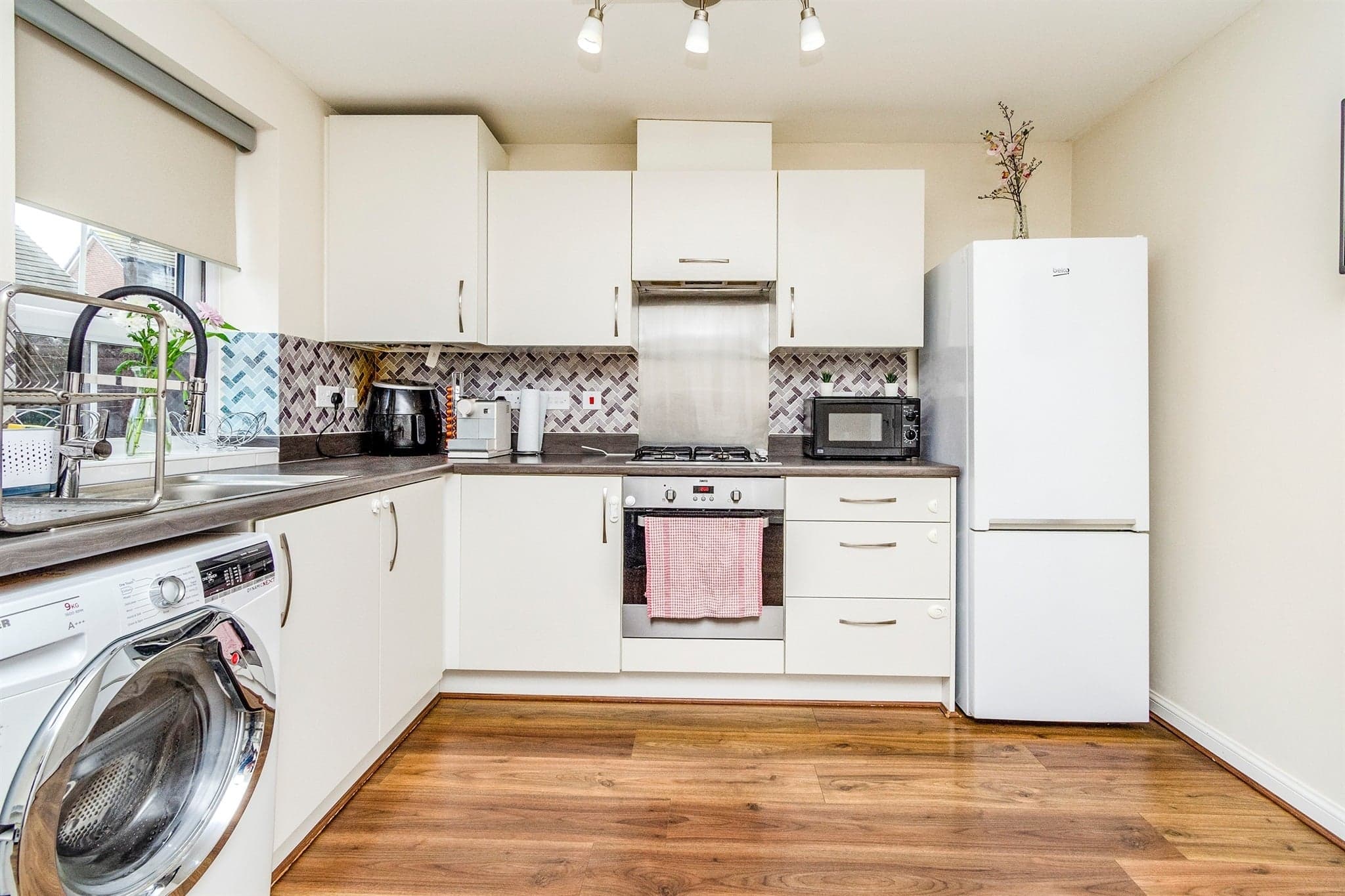 Property at Snetterton Gardens, Oxley, Wolverhampton