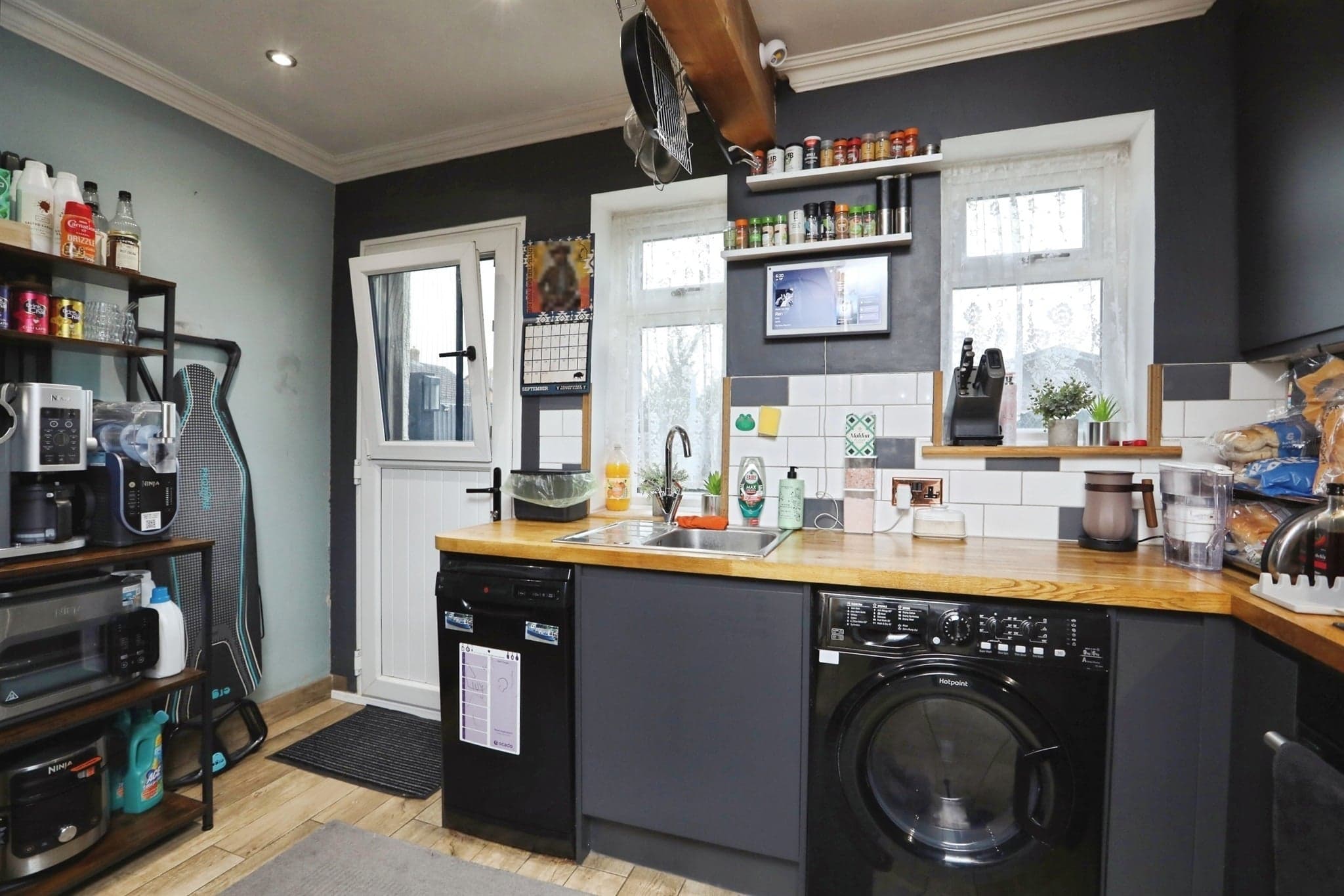 Property at Middletune Avenue, Sittingbourne