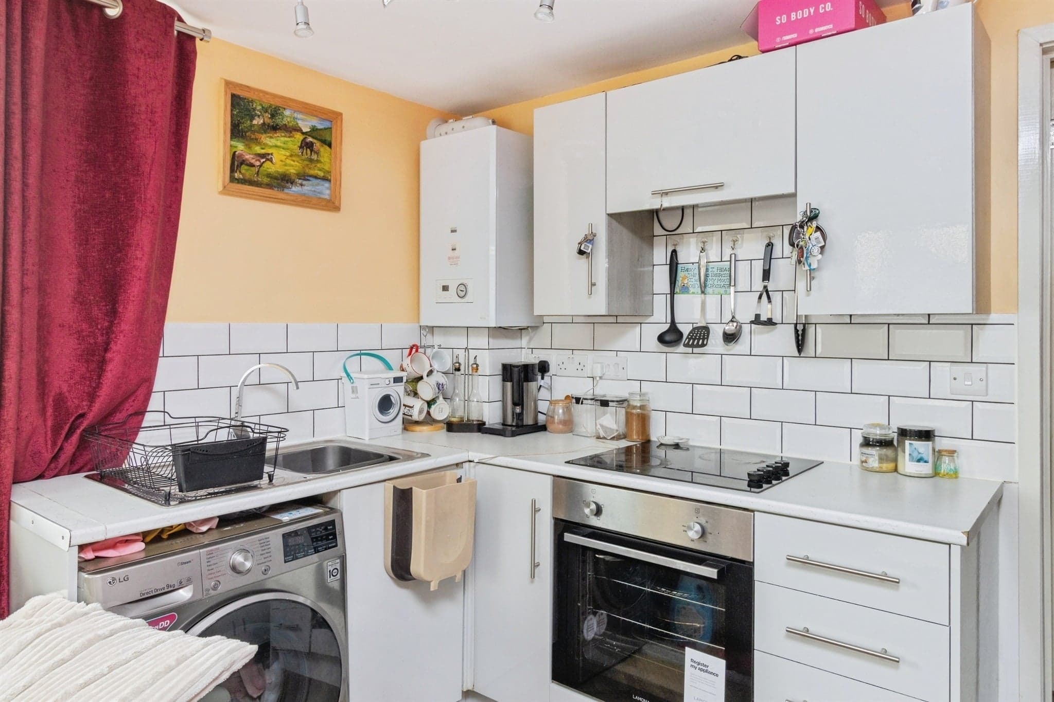 Property at Cavern Road, Torquay