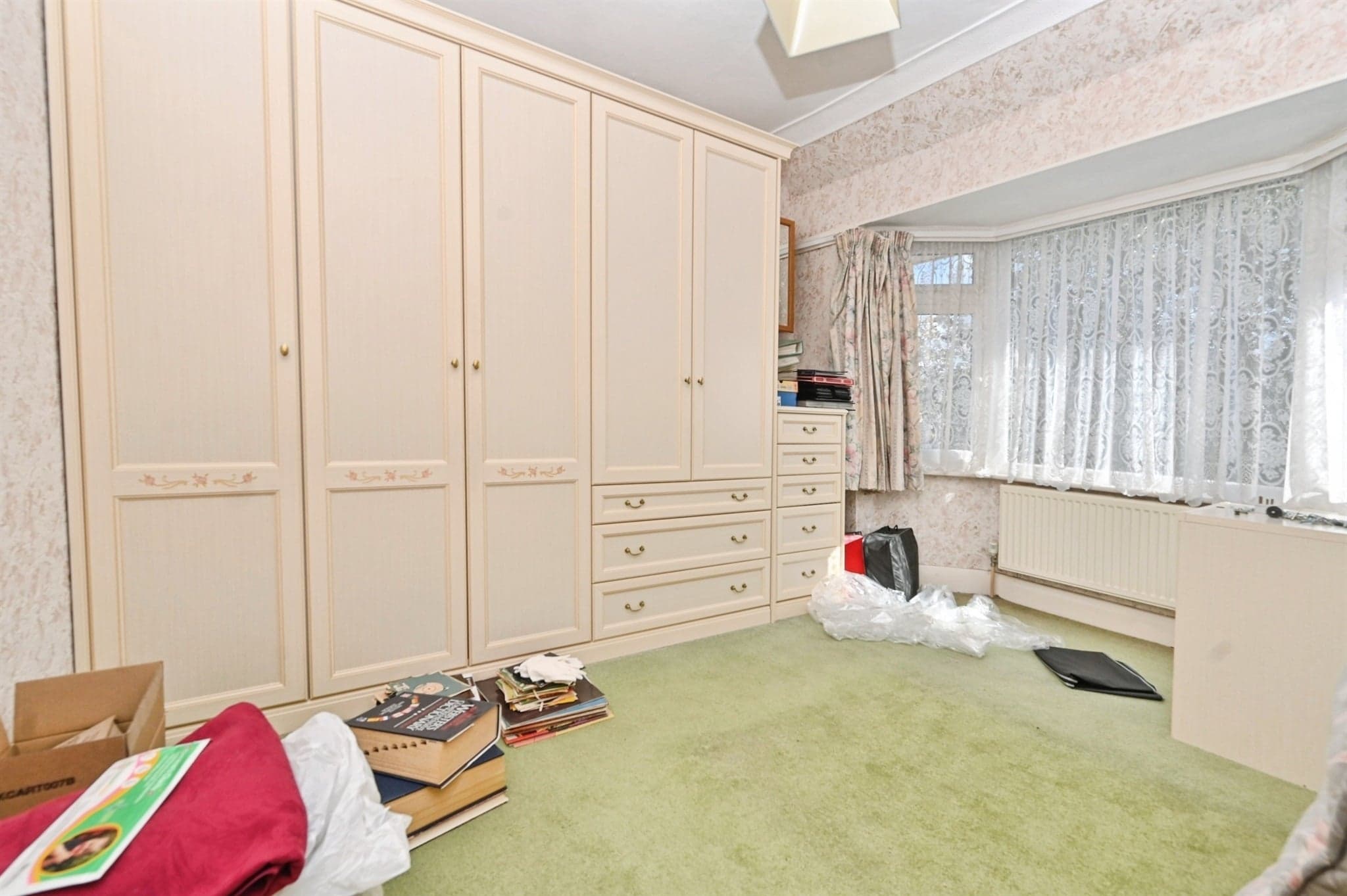 Property at Perivale Gardens, WATFORD
