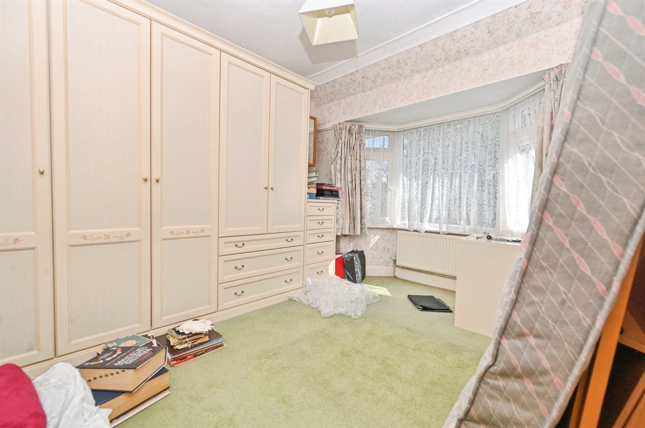 Property at Perivale Gardens, WATFORD