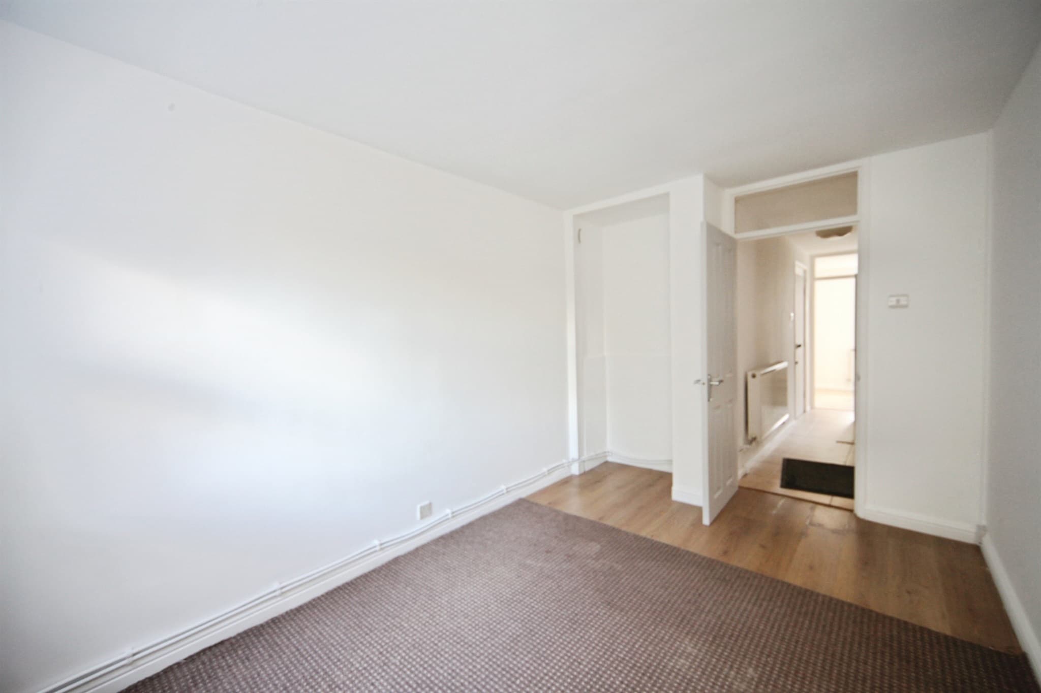 Property at Downs Road, Luton