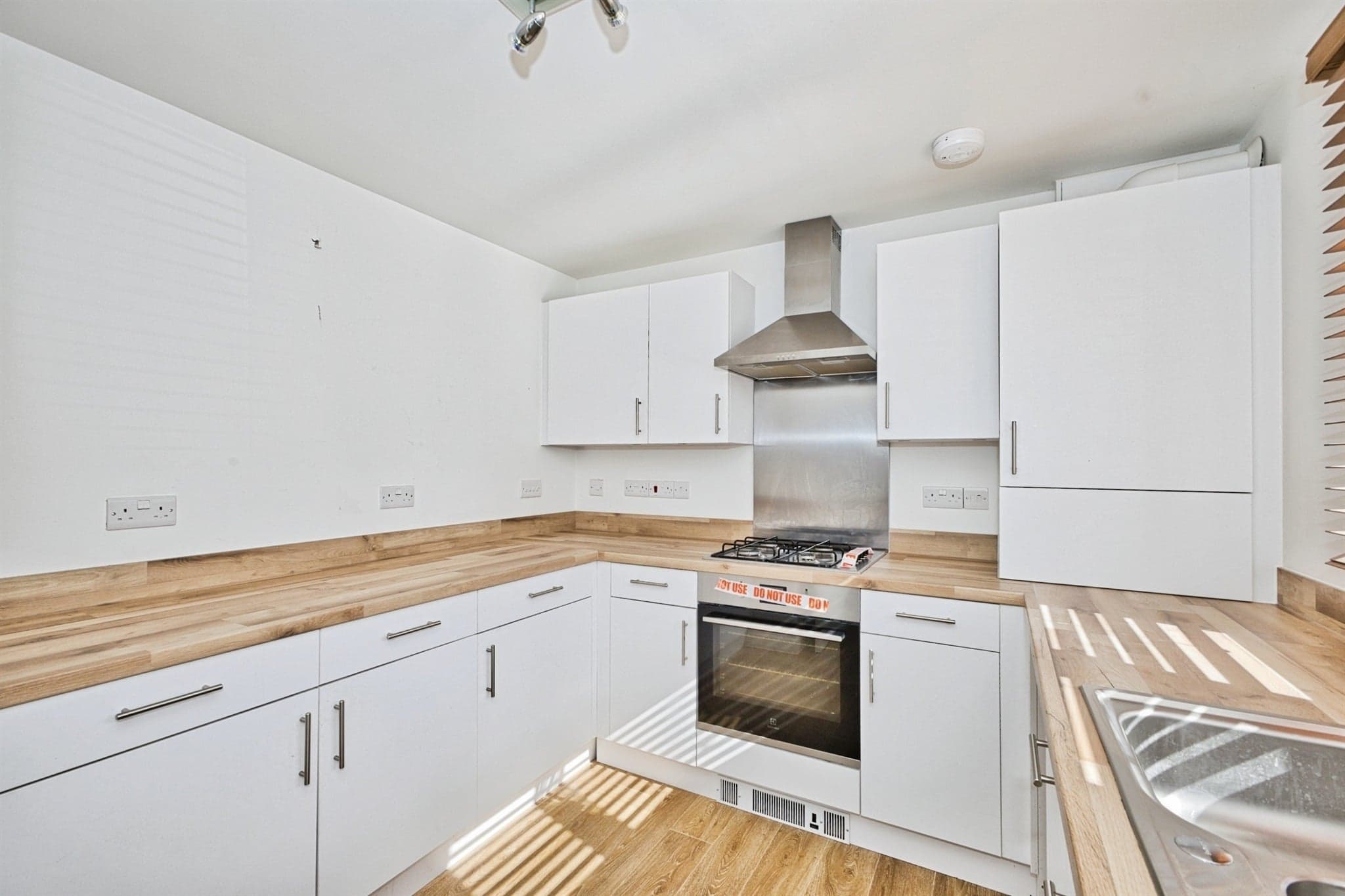 Property at Kingfisher Drive, Houndstone, Yeovil