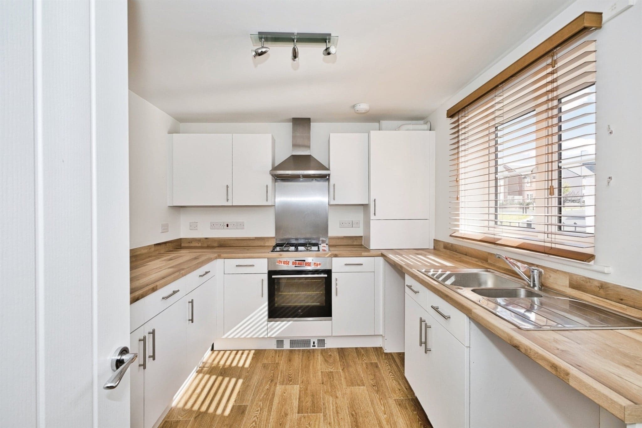 Property at Kingfisher Drive, Houndstone, Yeovil