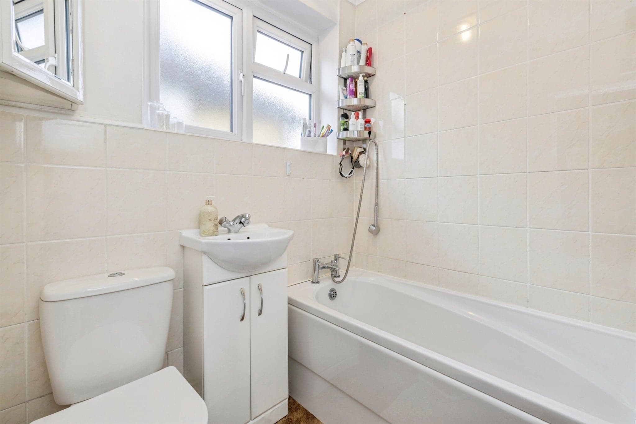 Property at Park Avenue, Bushey