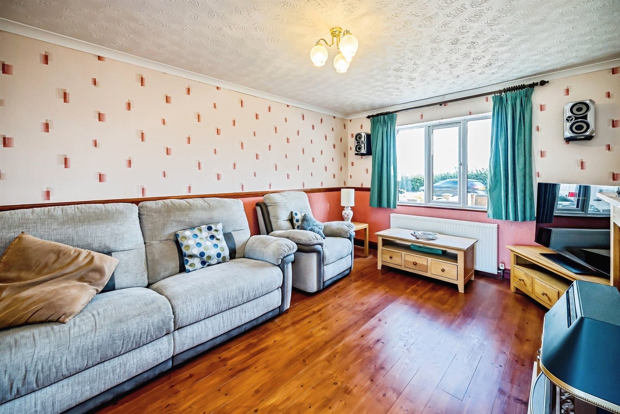 Property at Lower Road, Aylesbury, Stoke Mandeville