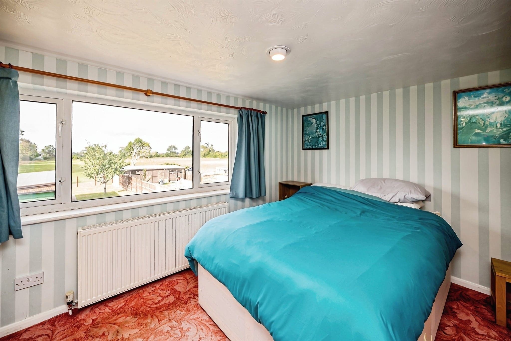 Property at Lower Road, Aylesbury, Stoke Mandeville