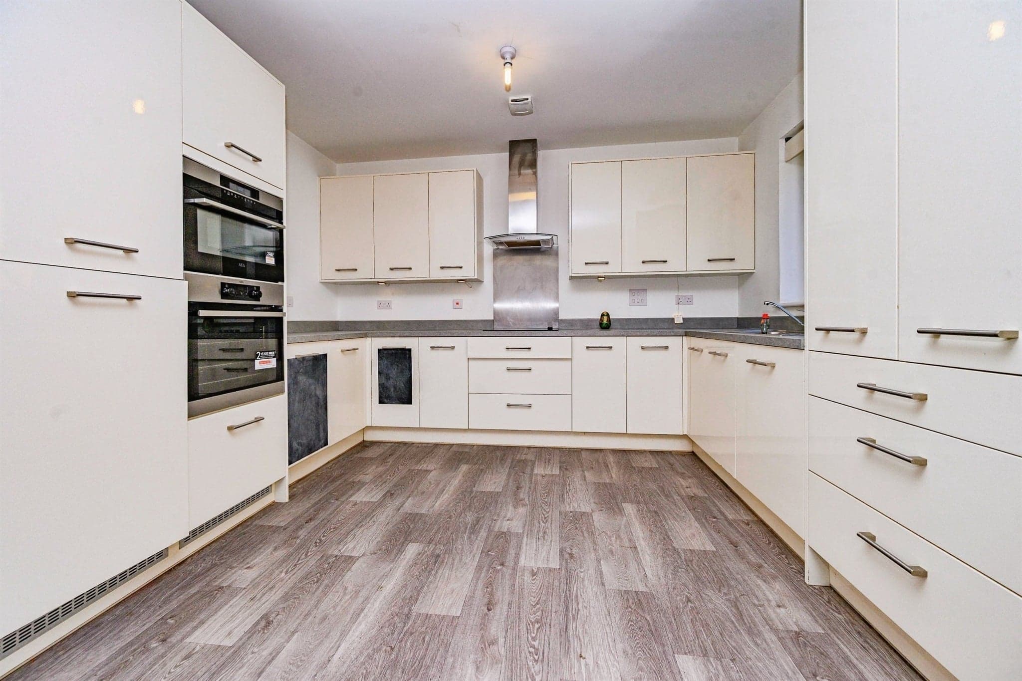 Property at Armstrong Road, Luton