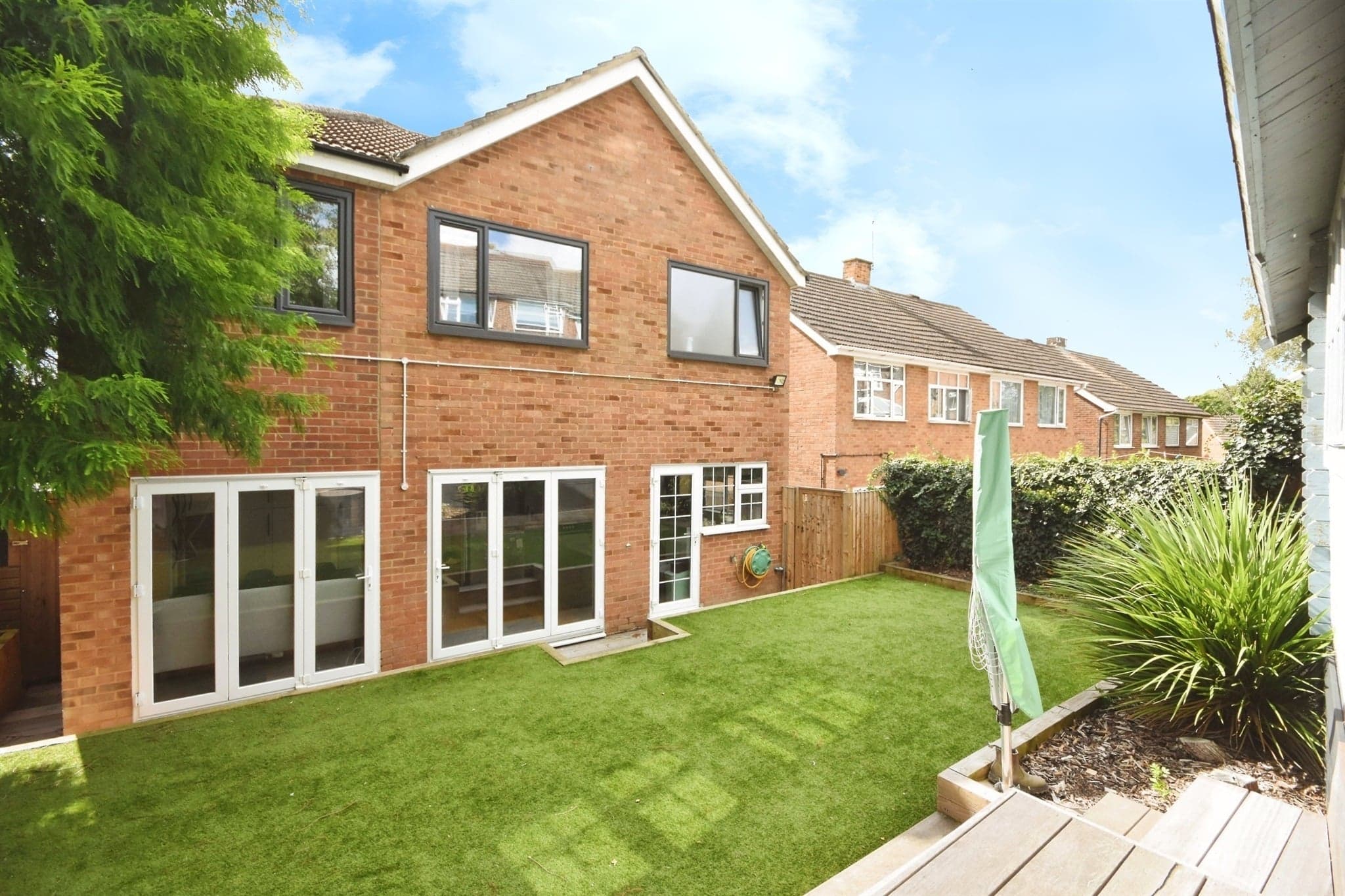 Property at Stuart Way, Billericay