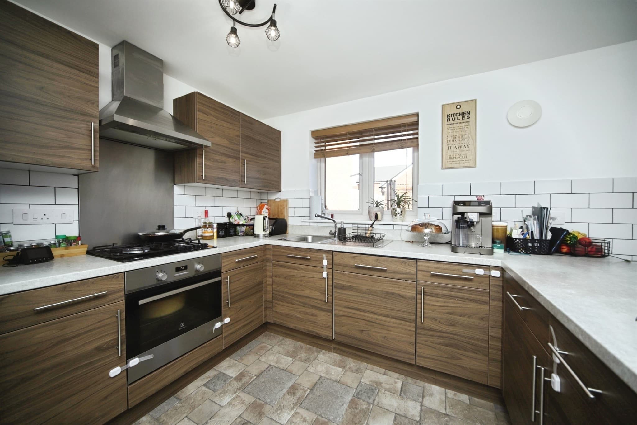 Property at Beacon Close, Bathpool, Taunton