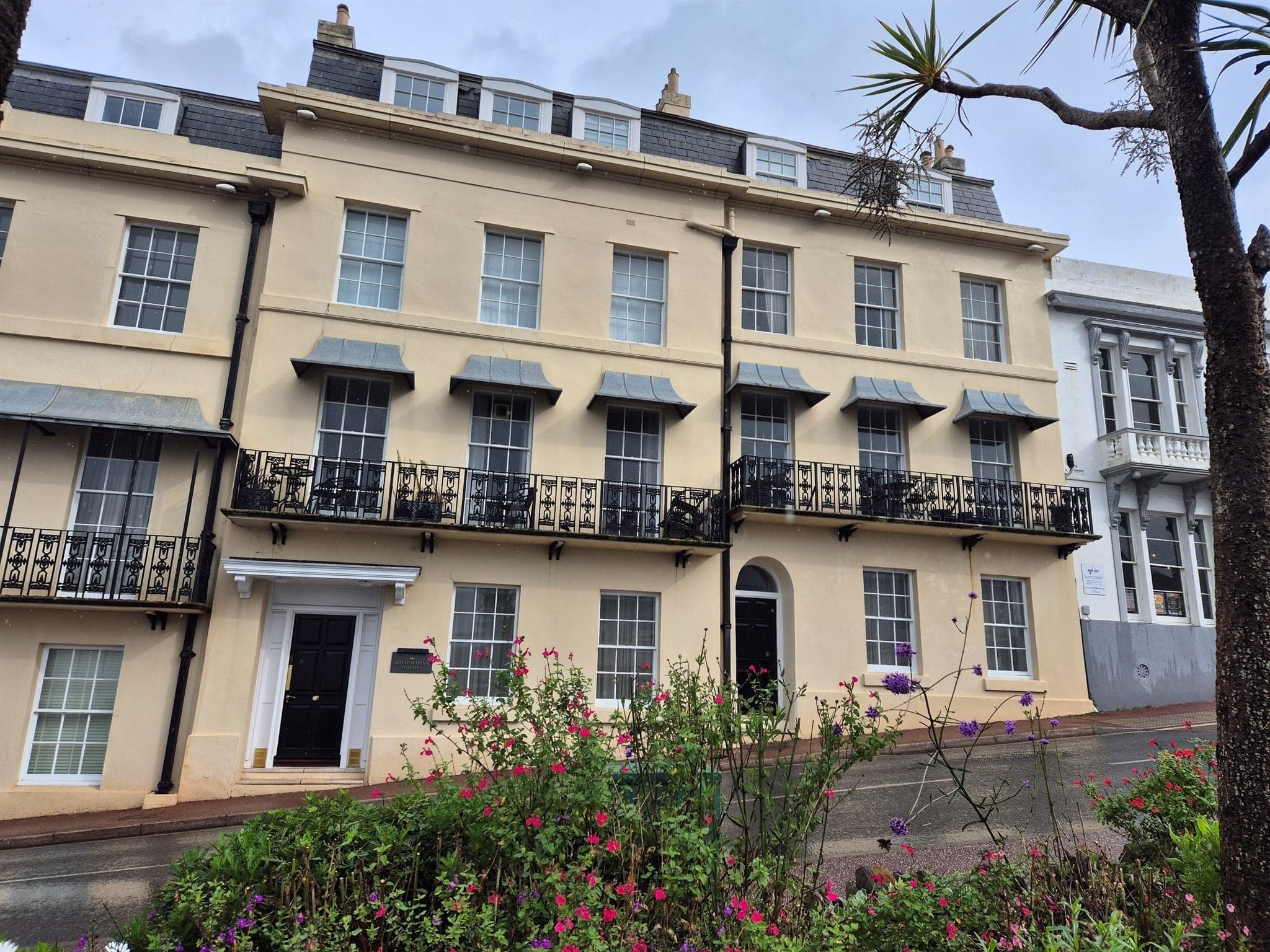Property at Beacon Terrace, Torquay