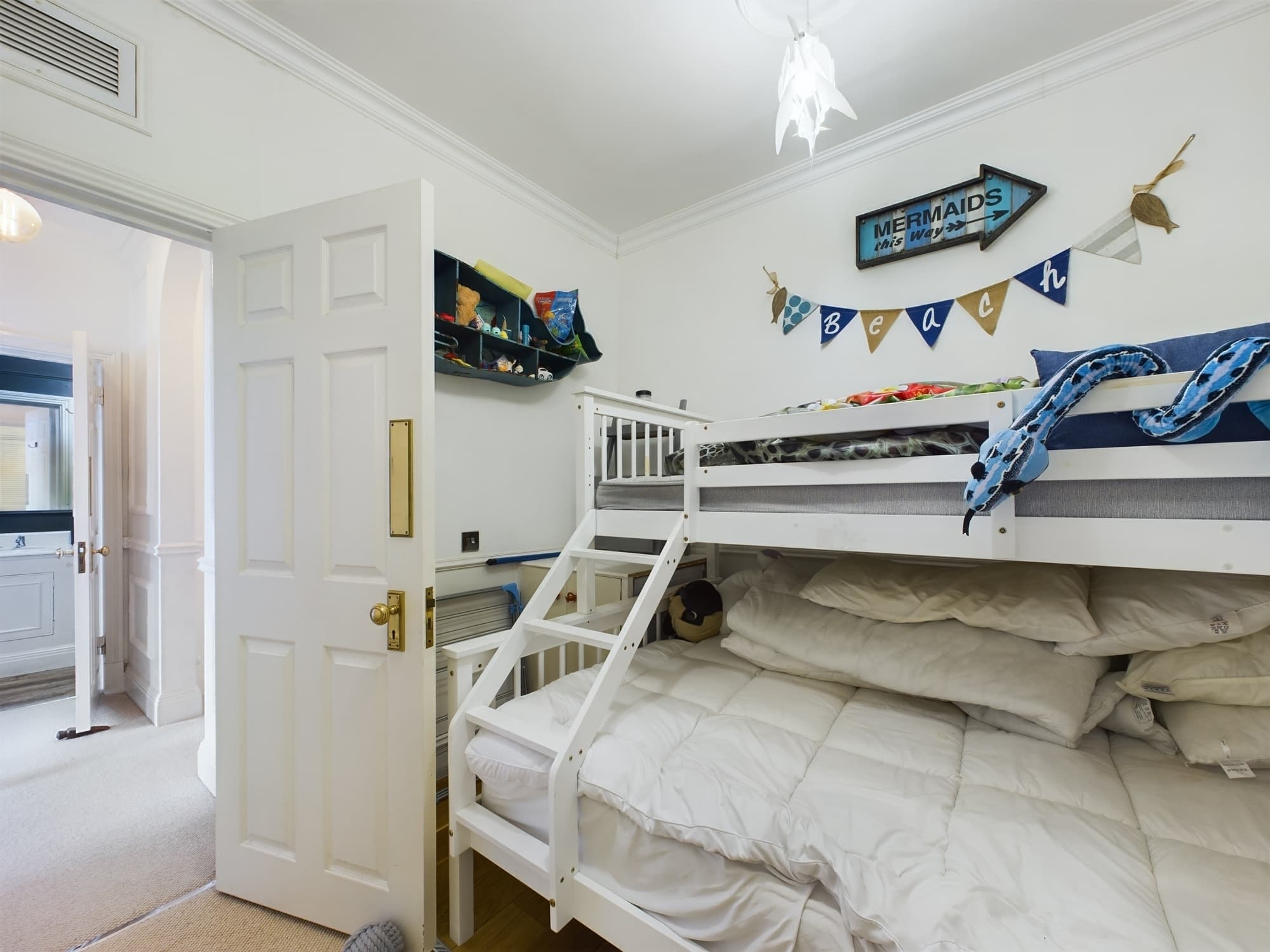 Property at Beacon Terrace, Torquay