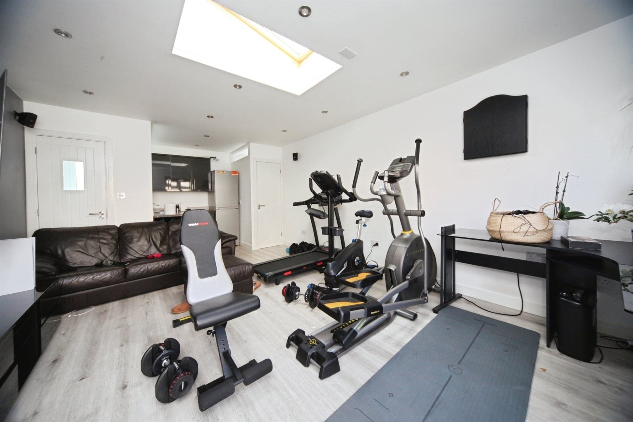 Property at Toddington Road, Luton