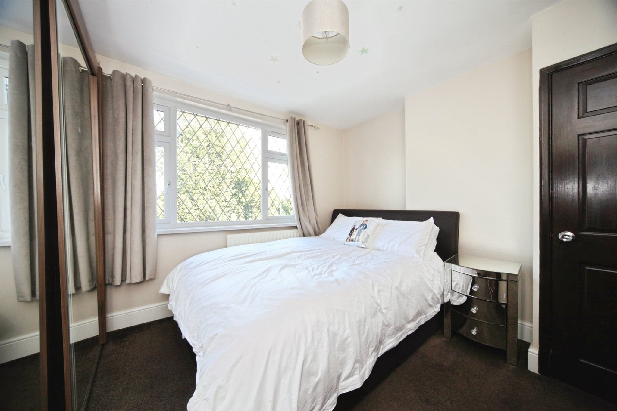 Property at Toddington Road, Luton