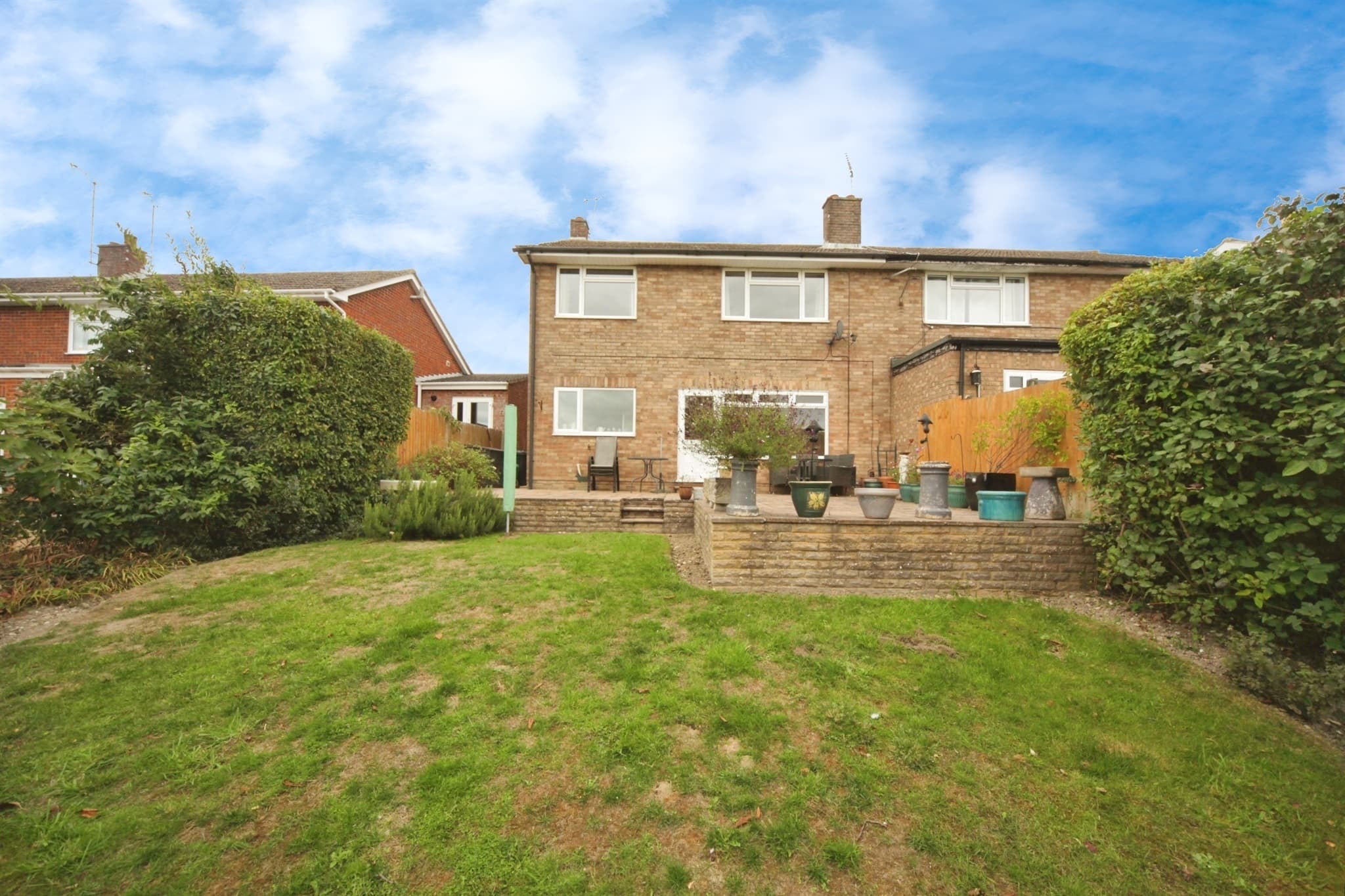 Property at Bibshall Crescent, Dunstable