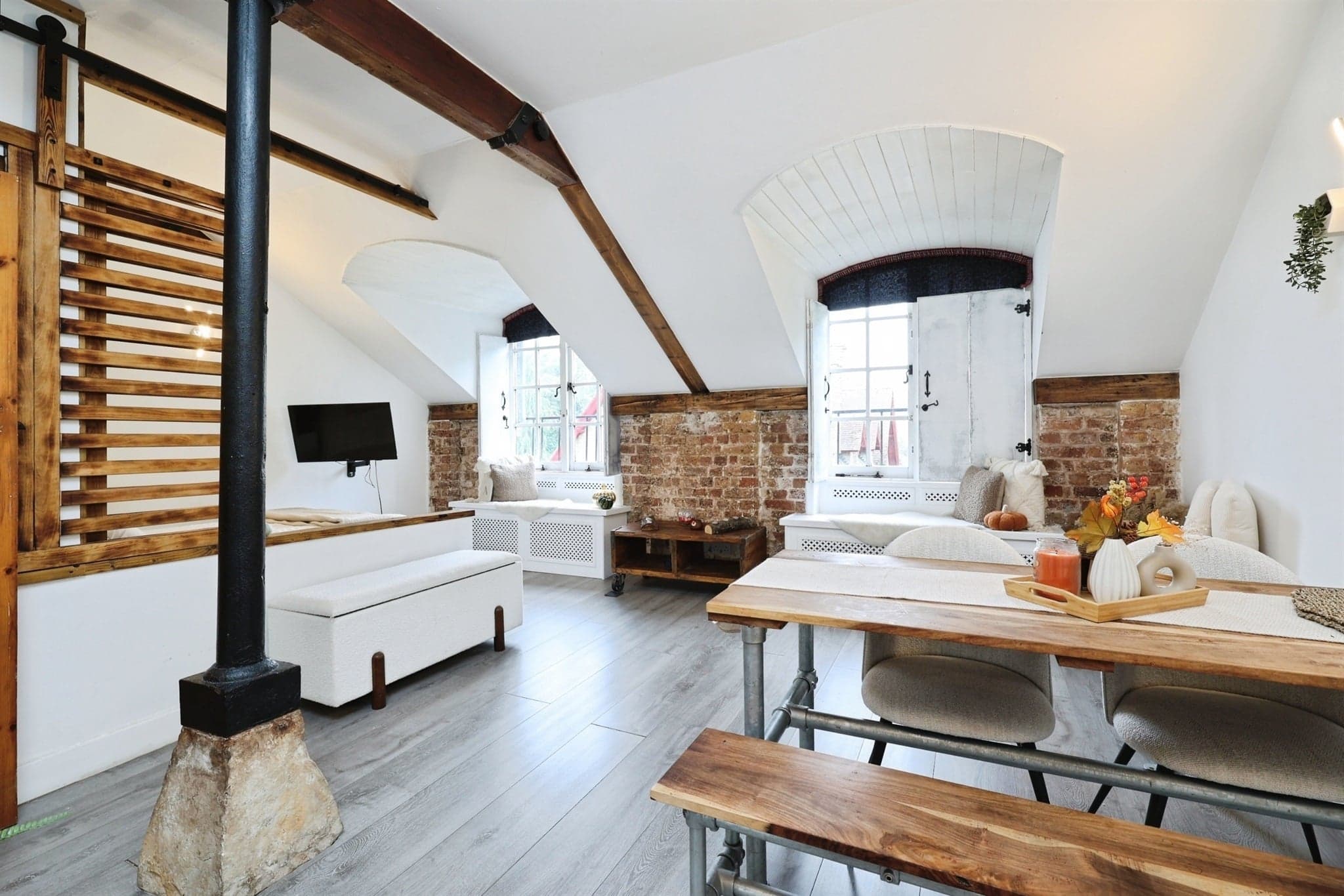 Property at Grove Mill Lane, Watford