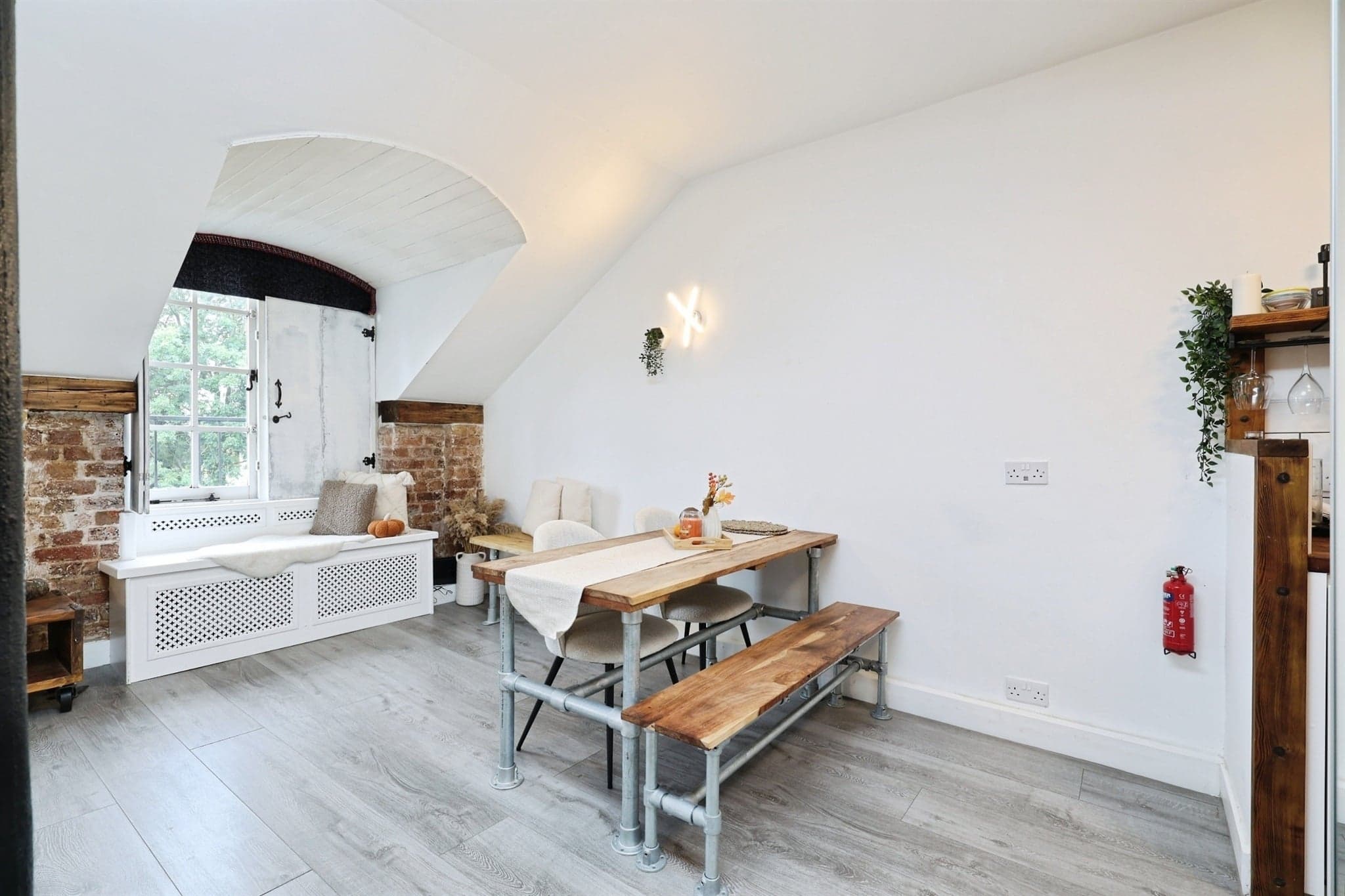 Property at Grove Mill Lane, Watford